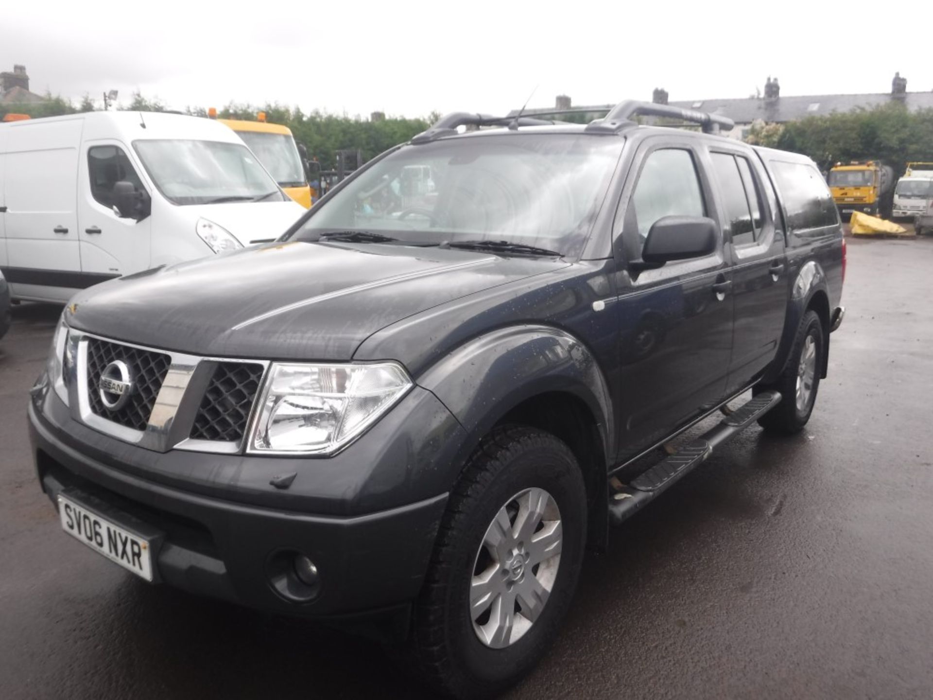 06 reg NISSAN NAVARA DCI OUTLAW PICKUP, 1ST REG 03/06, 62886M WARRANTED, V5 HERE, 3 FORMER - Image 2 of 6