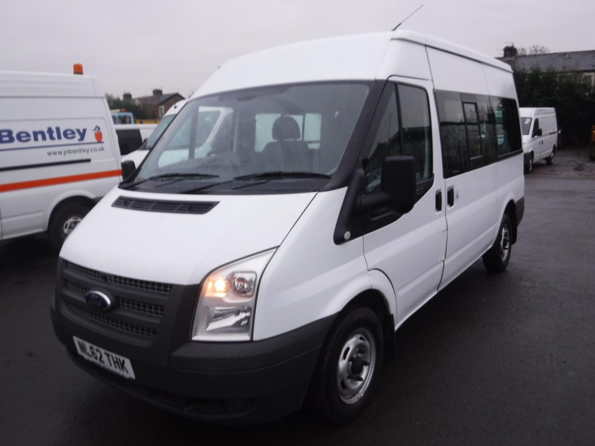 62 reg FORD TRANSIT 125 T300 FWD MINIBUS, 1ST REG 09/12, 173334M WARRANTED, V5 HERE, 1 OWNER FROM - Image 2 of 6