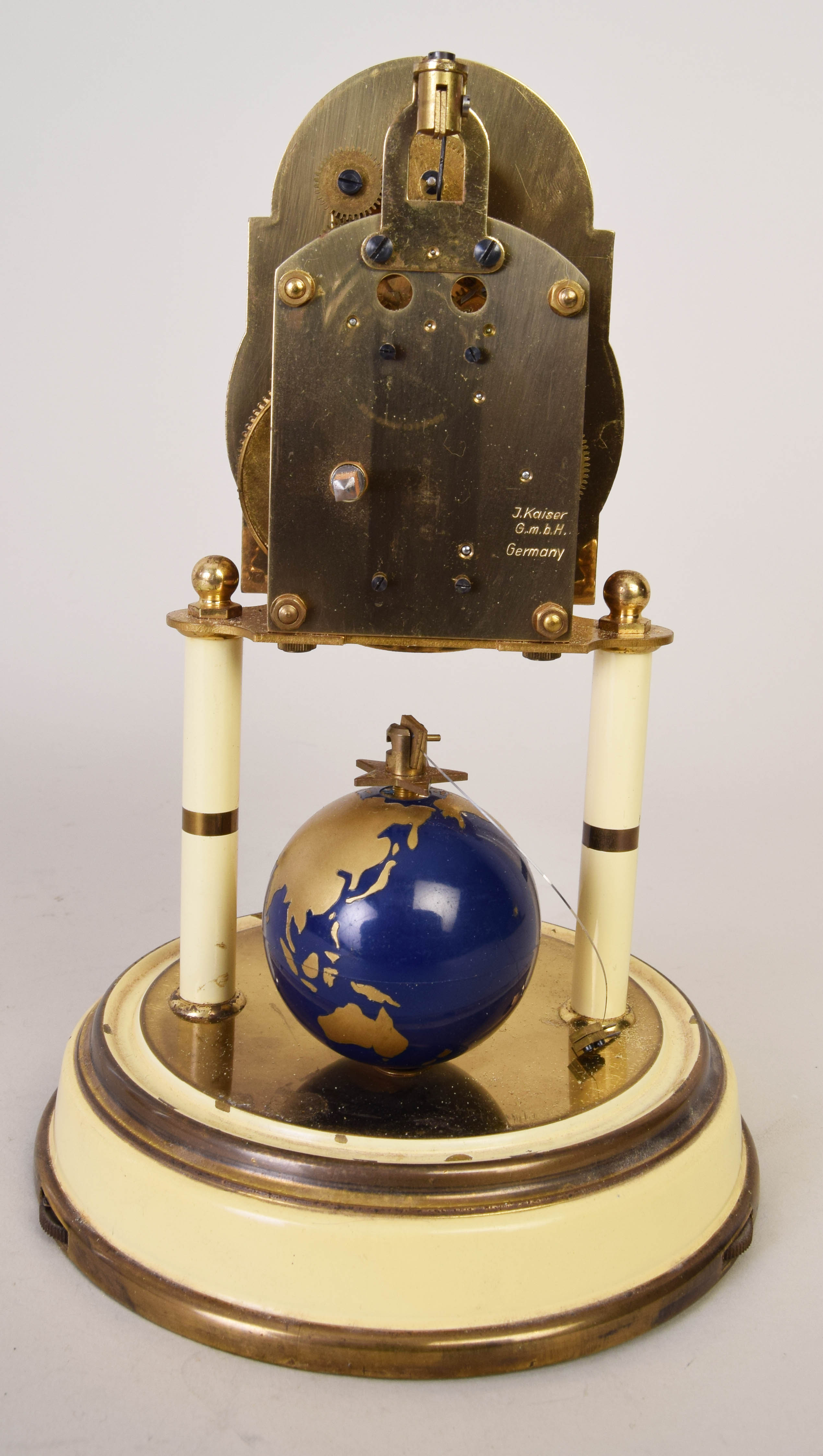 A German brass `400 day` anniversary timepiece, circa 1950 by Kaiser Clock Company, - Image 3 of 4