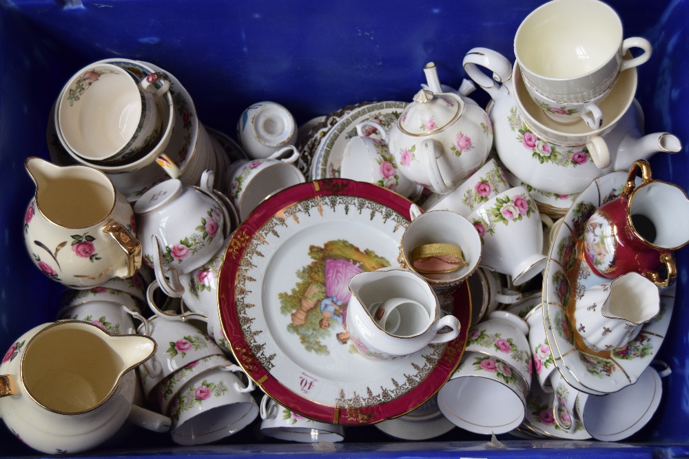 A susbstantial collection of ceramics, including a large tea set by Colclough comprising teacups,