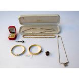 A selection of jewellery, to include a sterling silver necklace, two bangles, one marked 18K PGP,