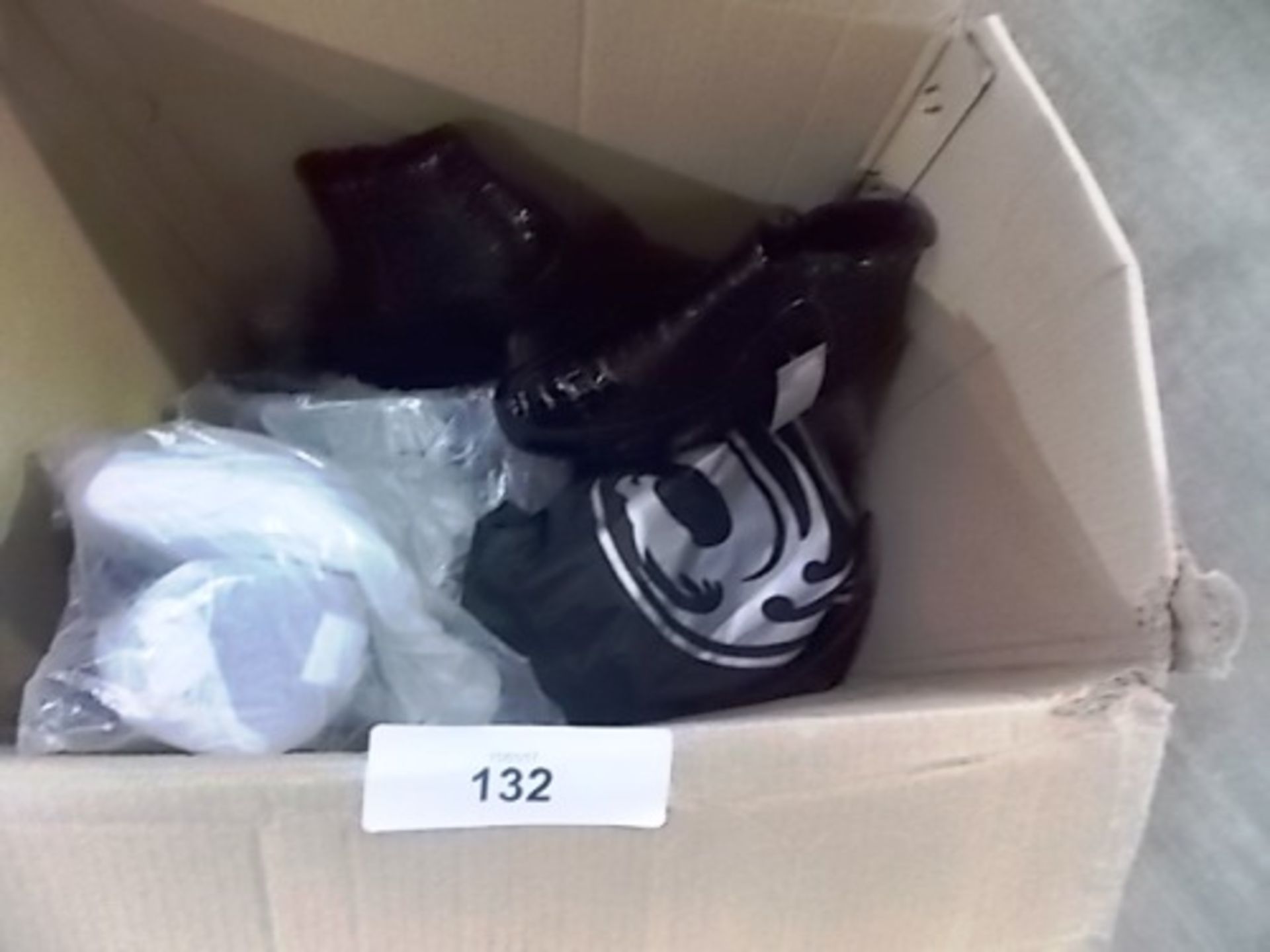A good selection of unboxed ladies boots - New