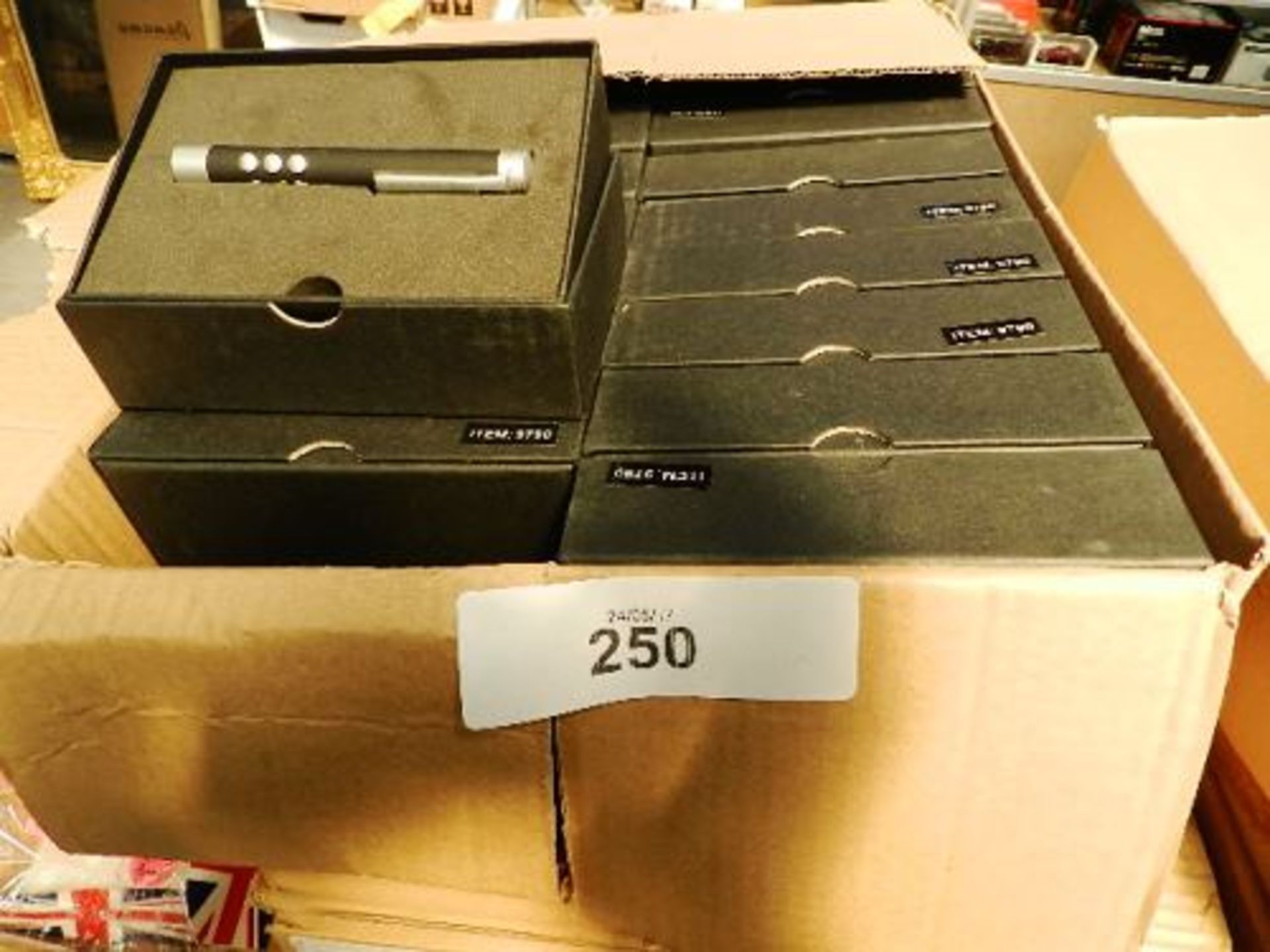 A box containing approximately 20 x Dell Intel Puntero laser pens, item 9790, in presentation