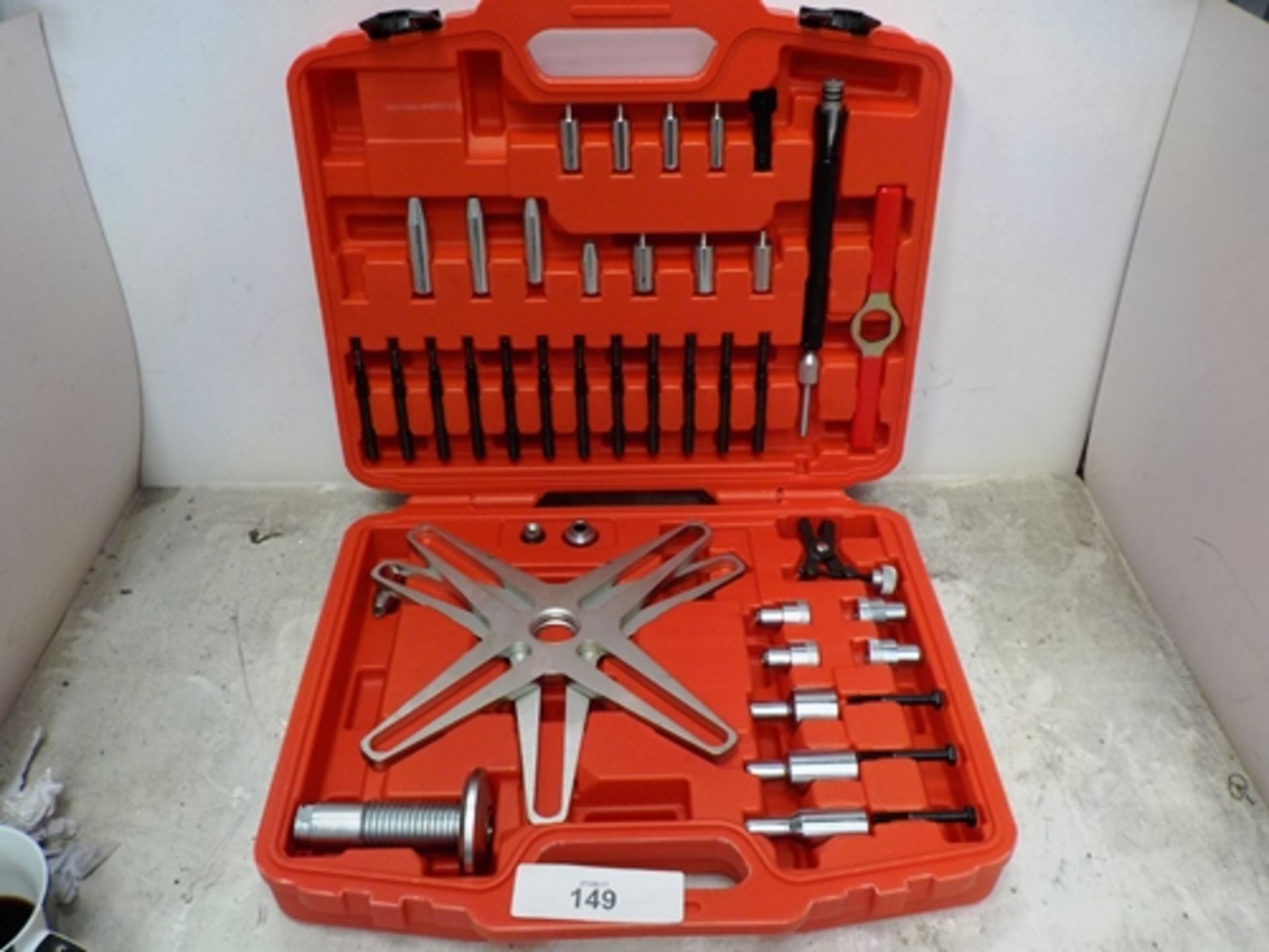 Self-adjusting clutch tool set in heavy duty carry case - New (TC6)