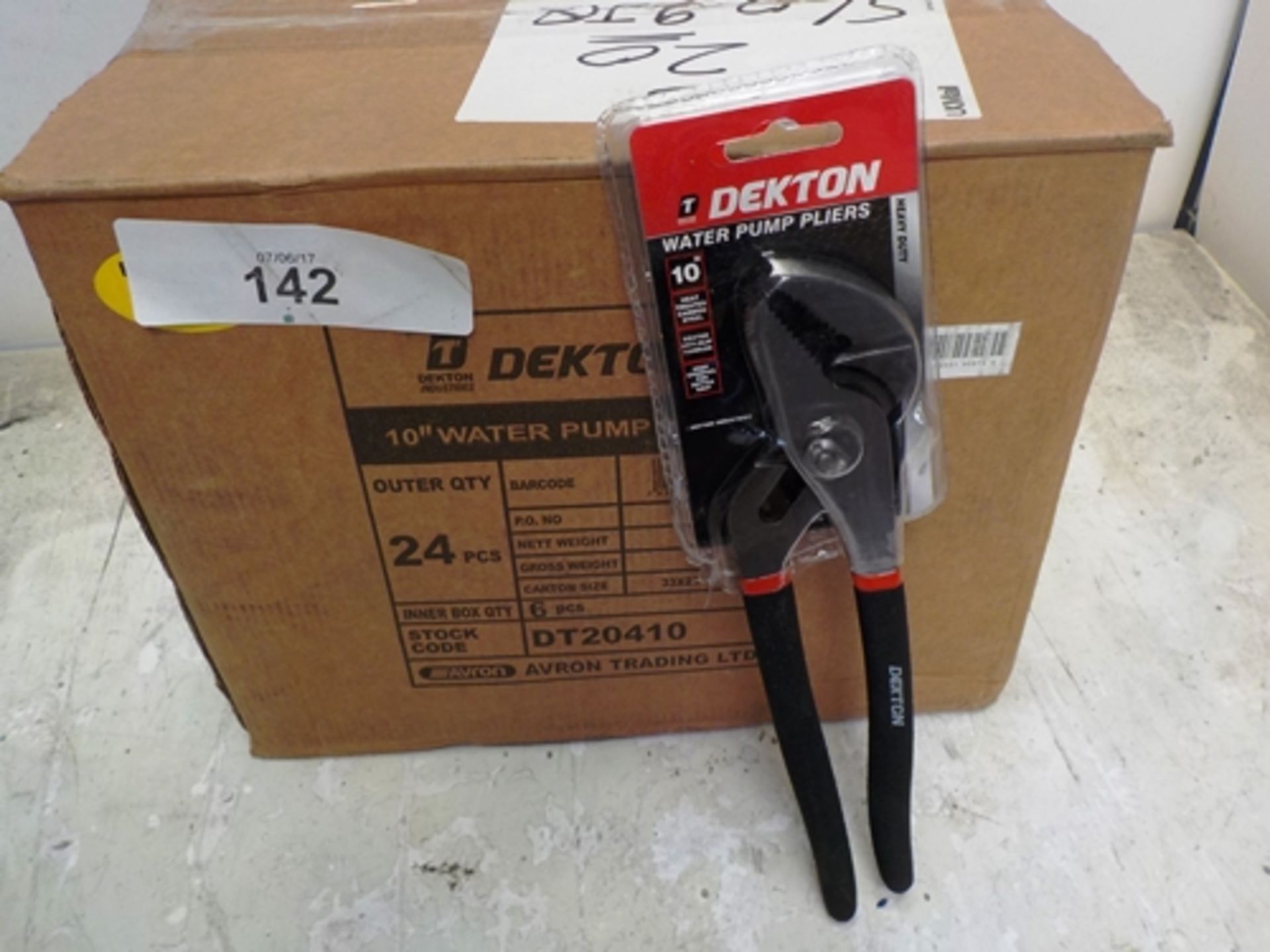 Approximately 24 x Dekton water pump pliers, code DT20410 - New in pack (TC5)