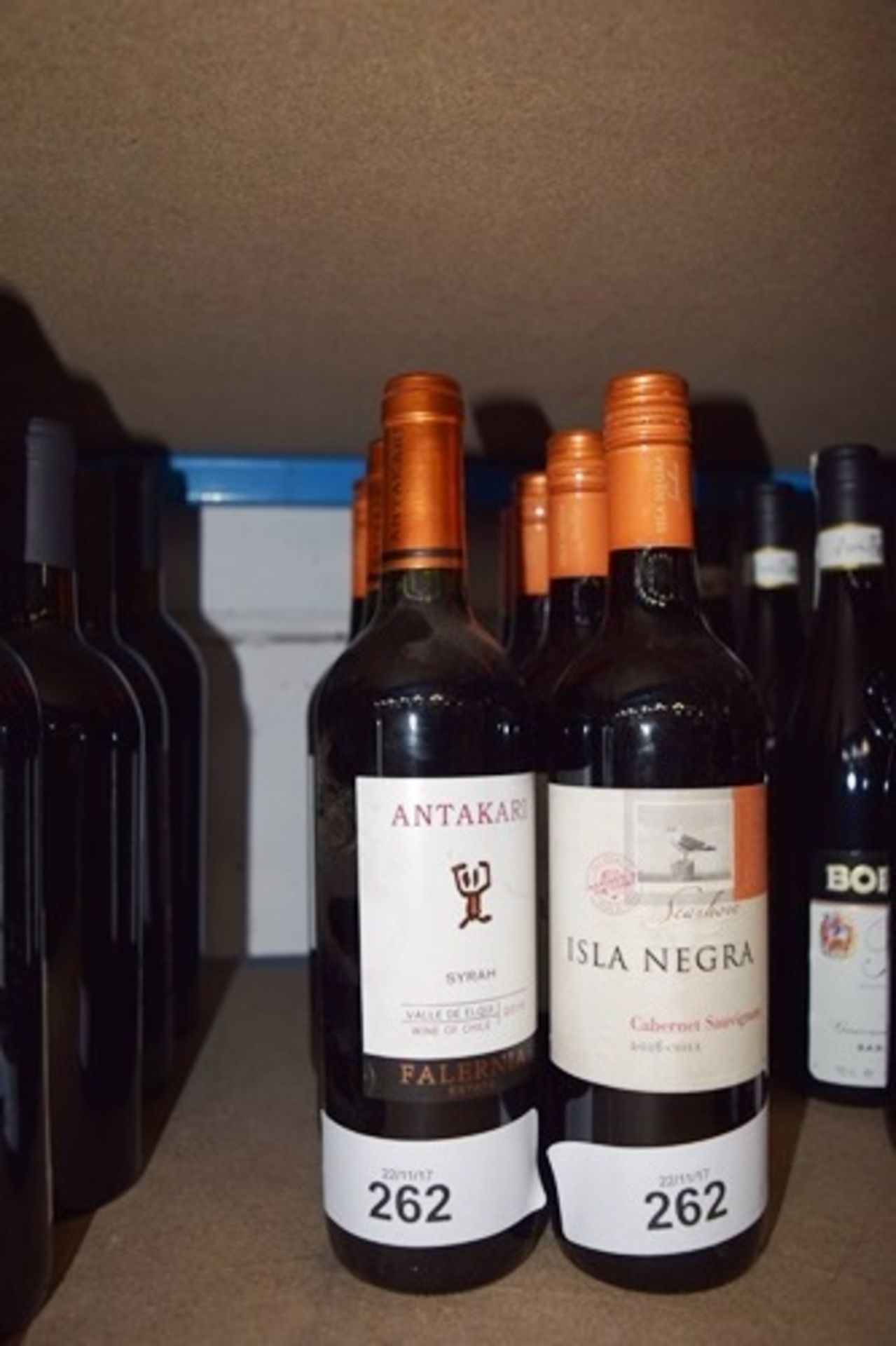 8 x bottles of Chilean comprising 6 x 75cl bottles of Isla Negra Seashore Cabernet Sauvignon 2016