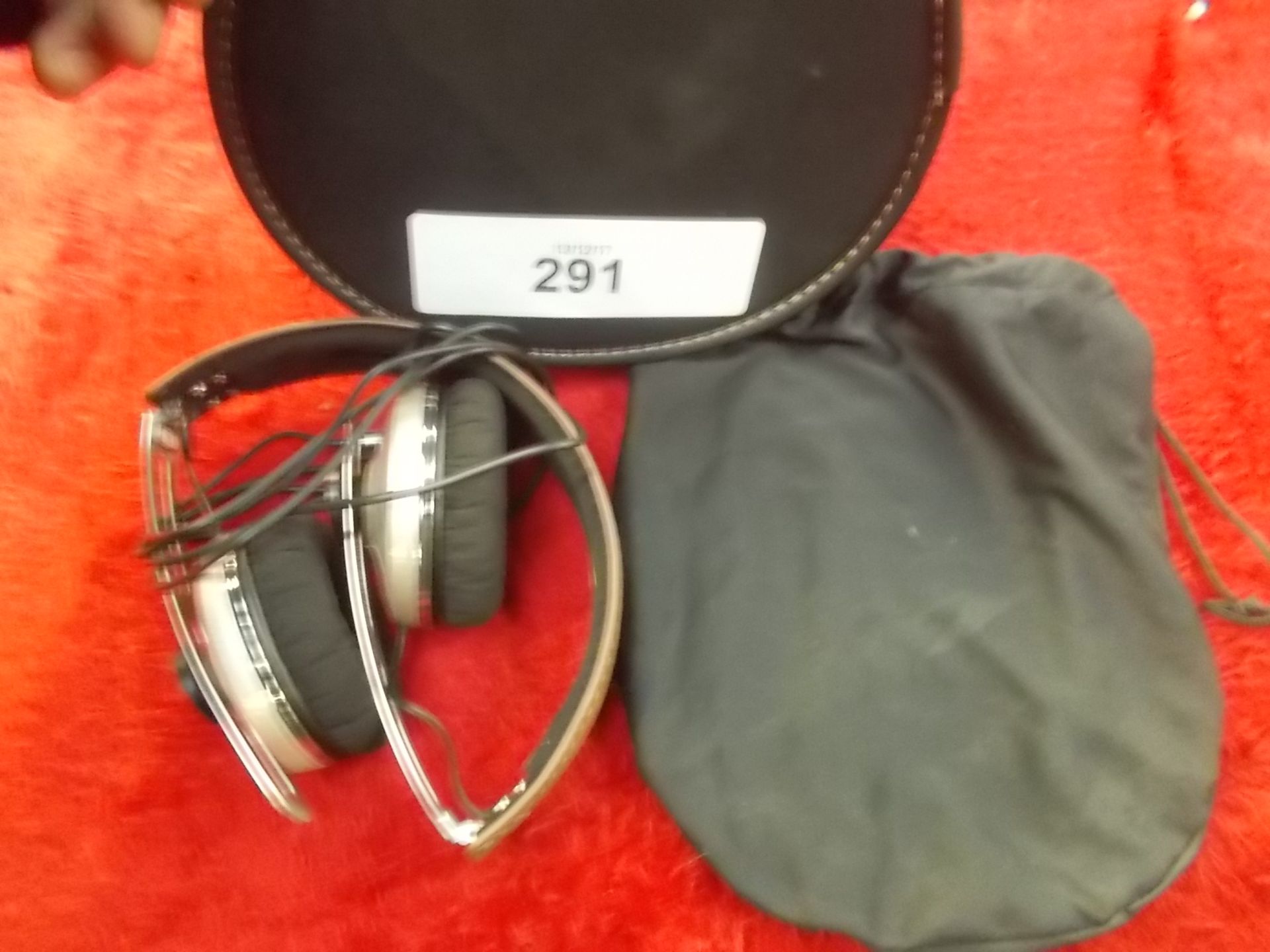A pair of Sennheiser Momentum wire headphones with storage bag and pouch - Second-hand, tested