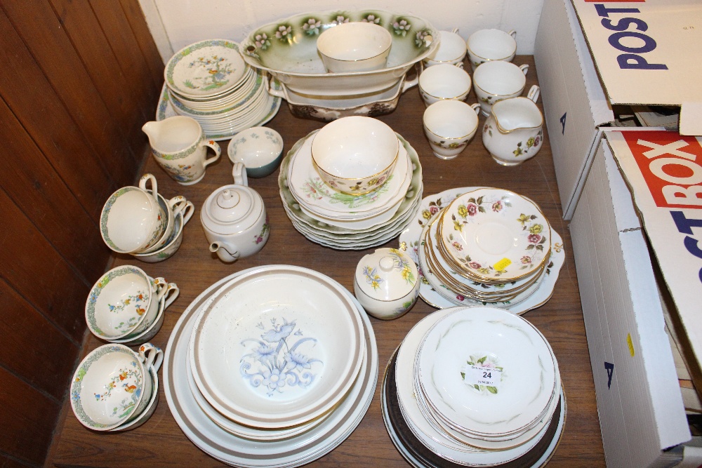 A quantity of various china to include teaware; a