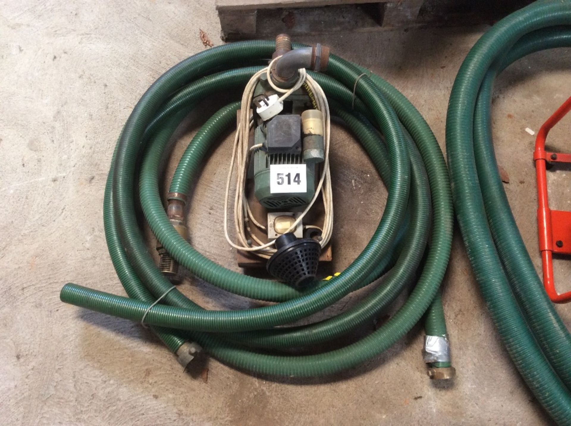 1.1/2 DAB Electric pump with hoses