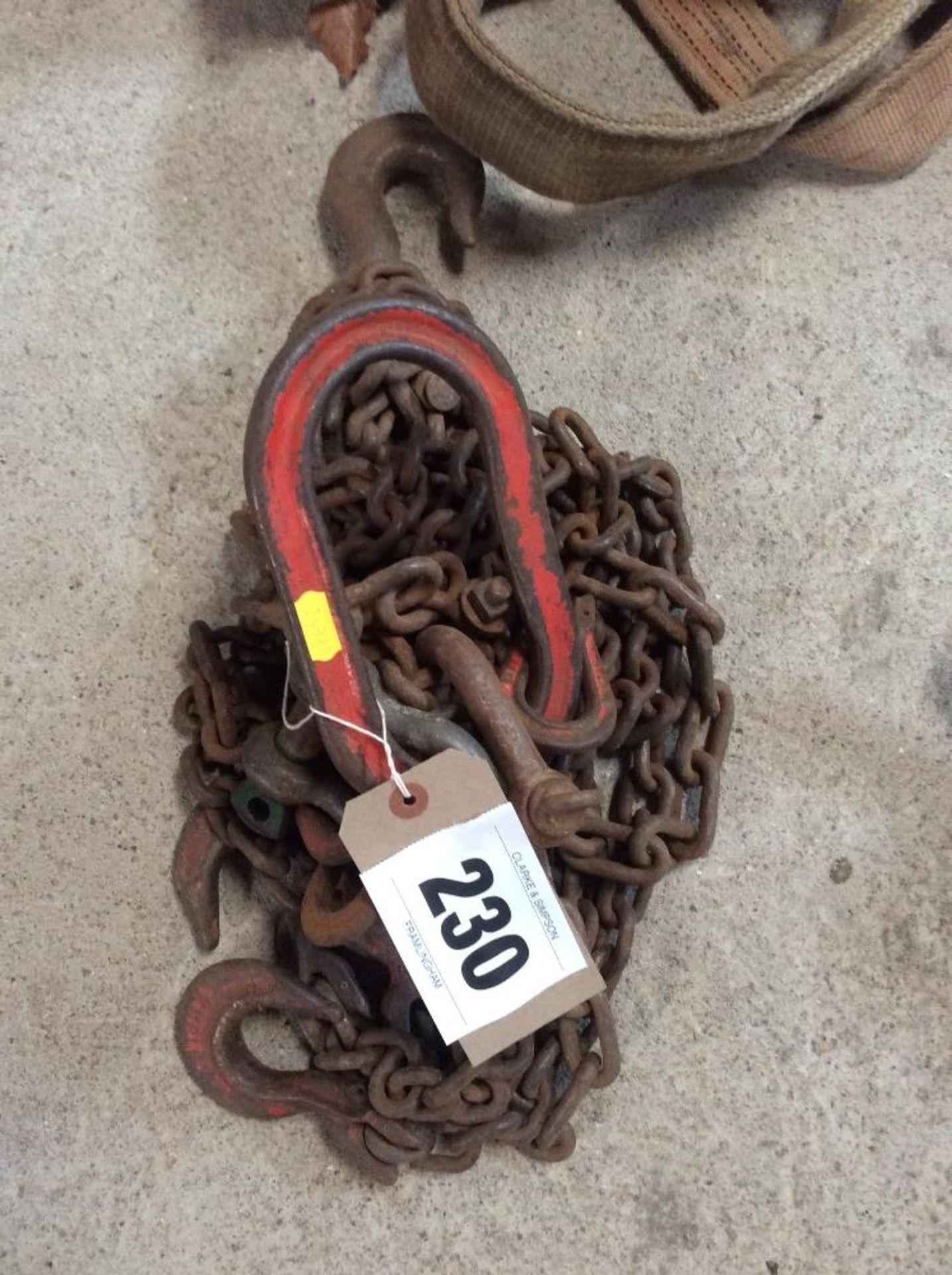 Set of lifting chain brothers