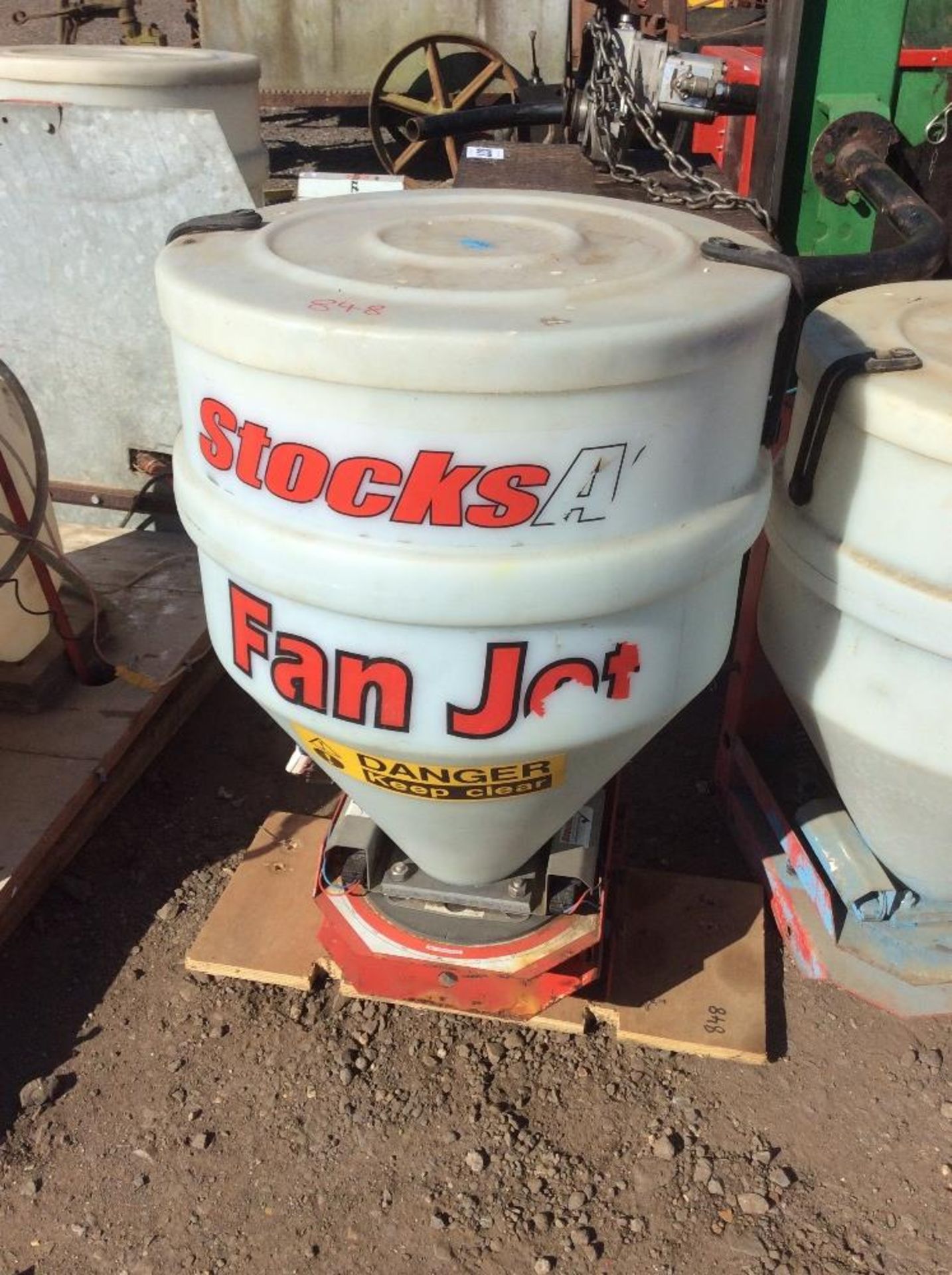 Stocks 24M slug pelleter