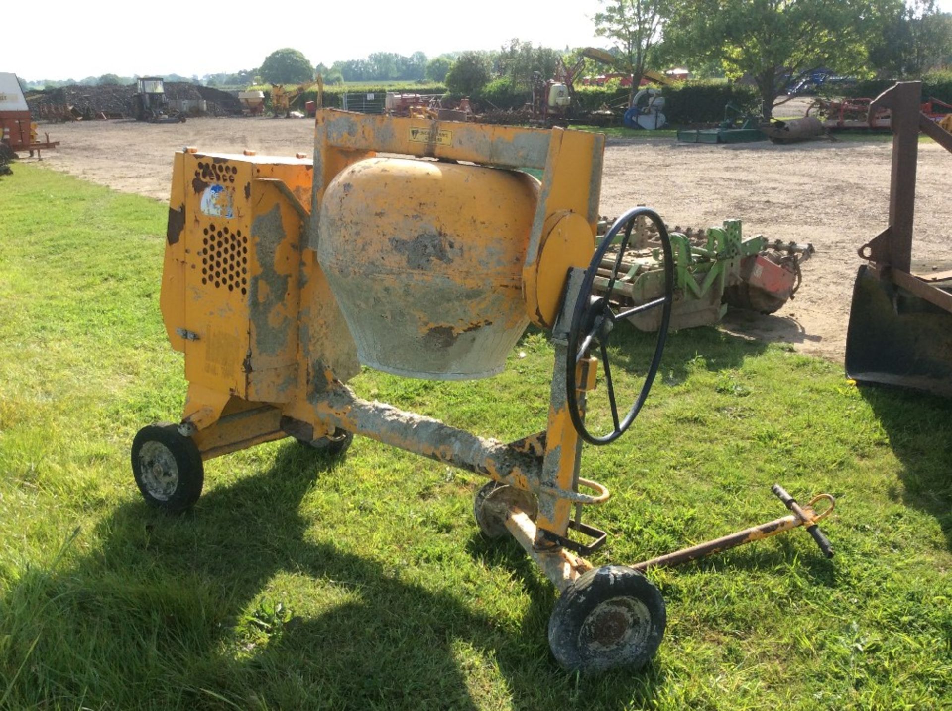 Belle Premier 100X-1 site cement mixer with electric start diesel engine. - Image 3 of 3