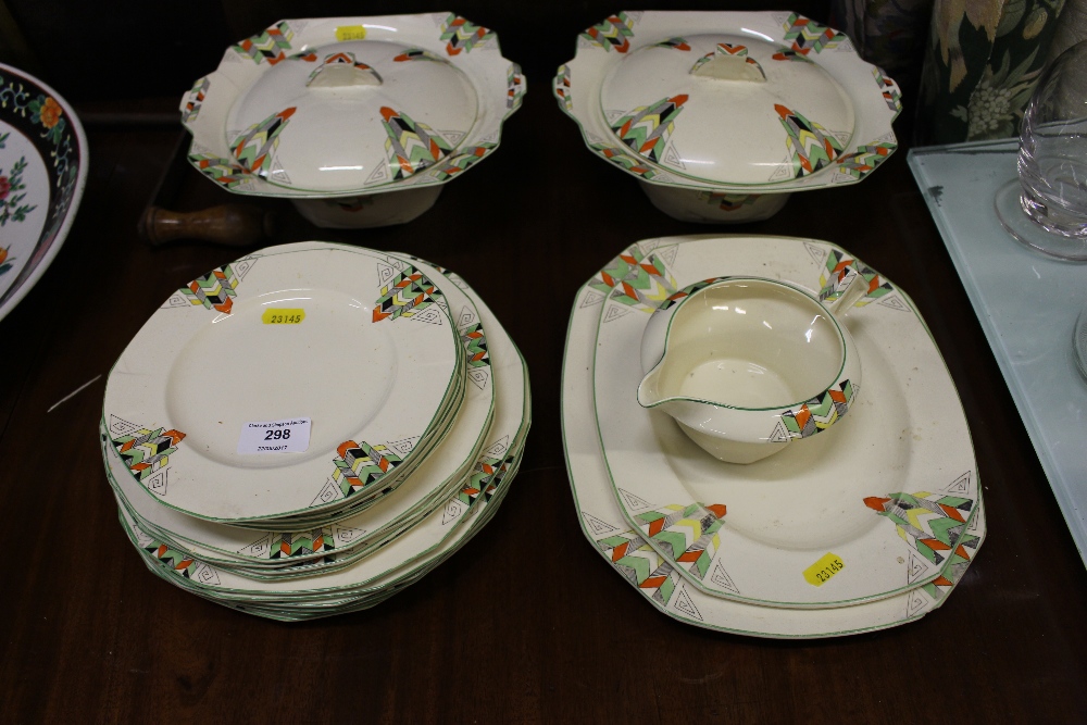 A quantity of Alfred Meakin Art Deco dinnerware