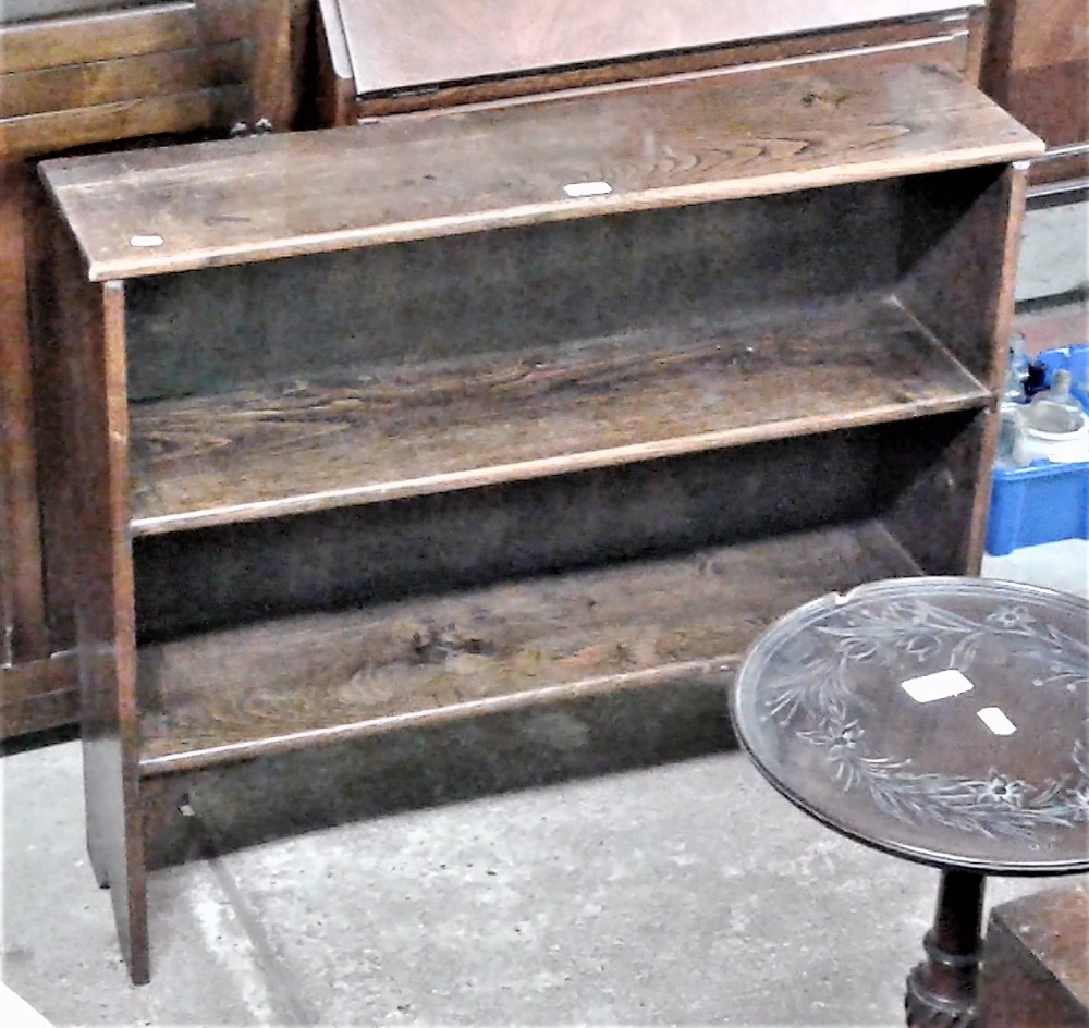 An oak open bookshelf