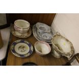 A quantity of mostly 19th Century china to include