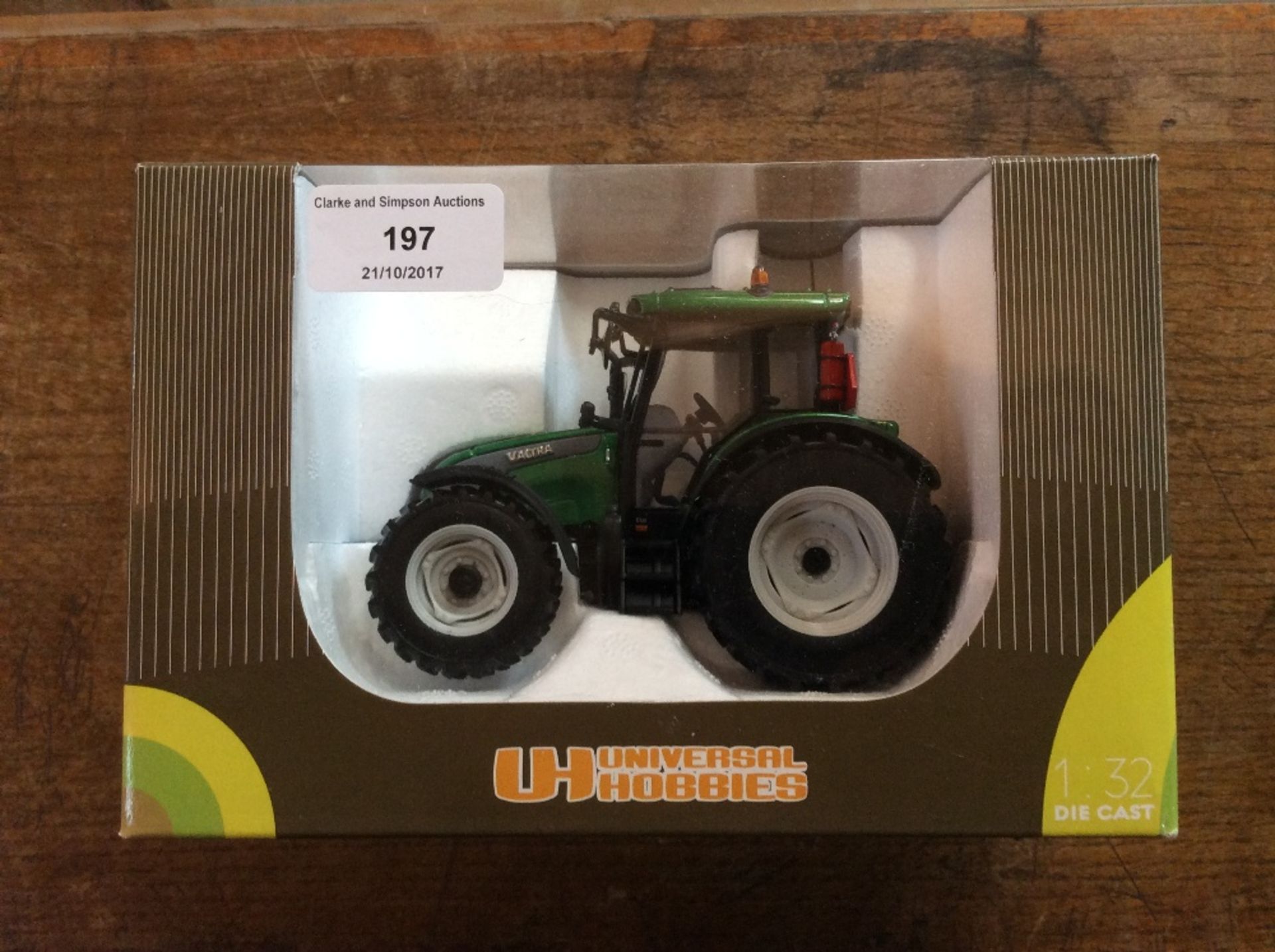 UH 1/32 Valtra C series tractor.