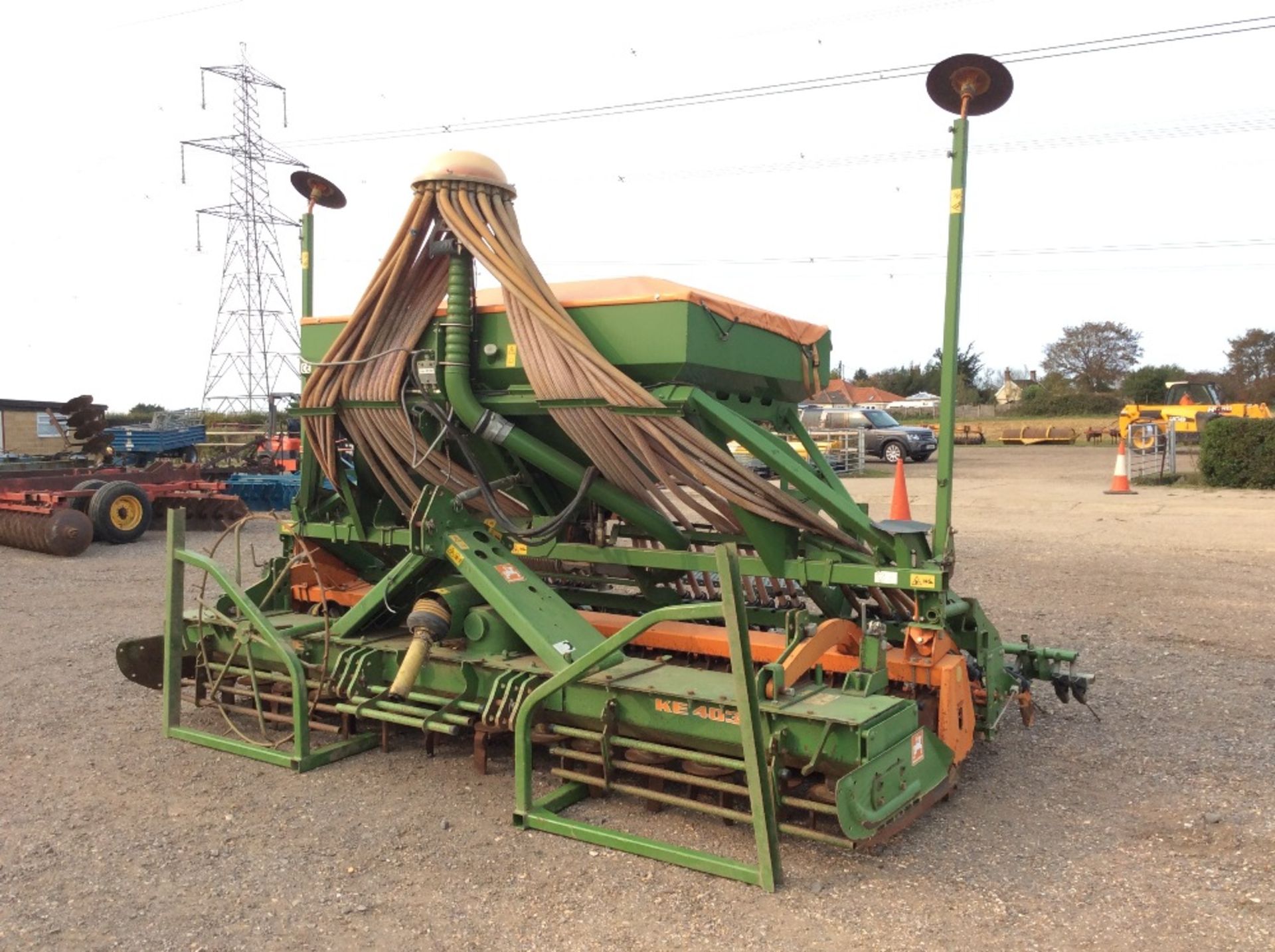 Amazon 4M combination drill. Comprising KE403 power harrow with packer. Serial number 990022054. - Image 3 of 4