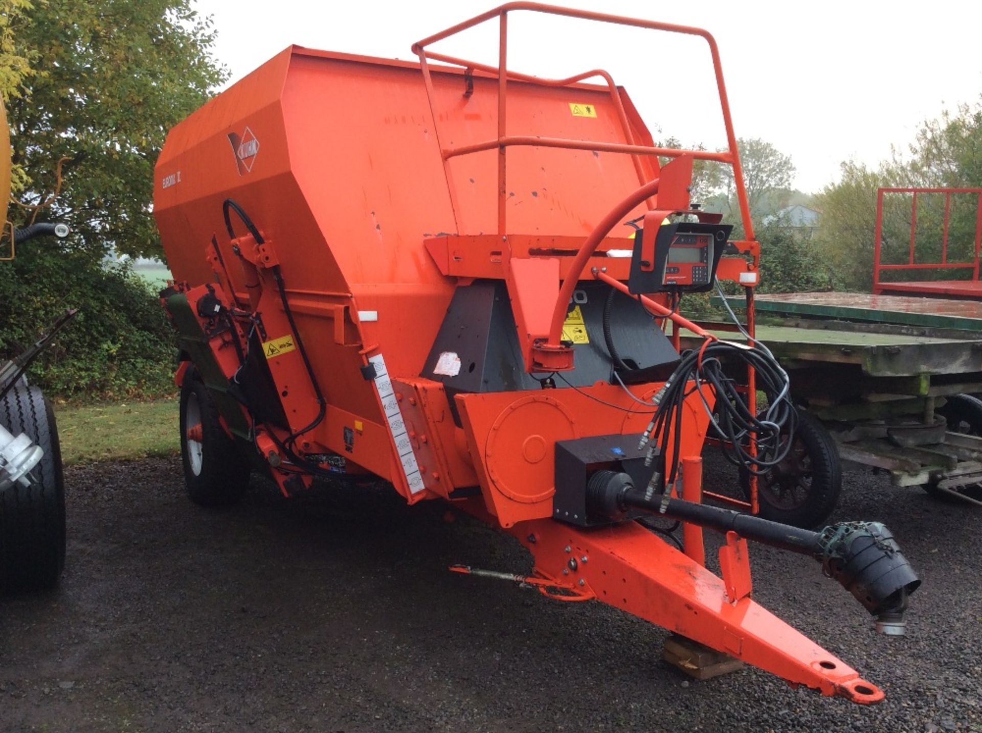 Kuhn Euro Mix 1460 feeder wagon. 2011. With electronic weigher. - Image 2 of 3