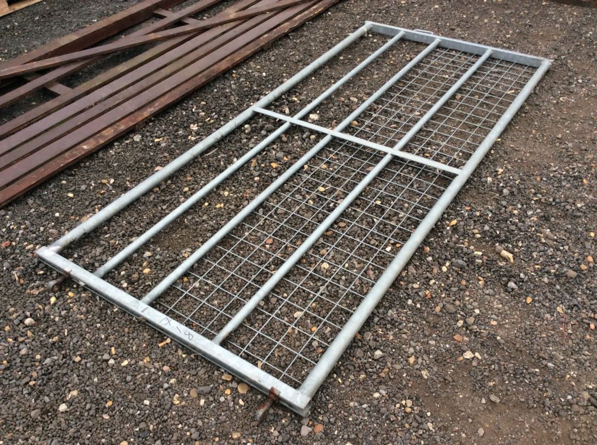 IAE 8ft galvanised half mesh gate.