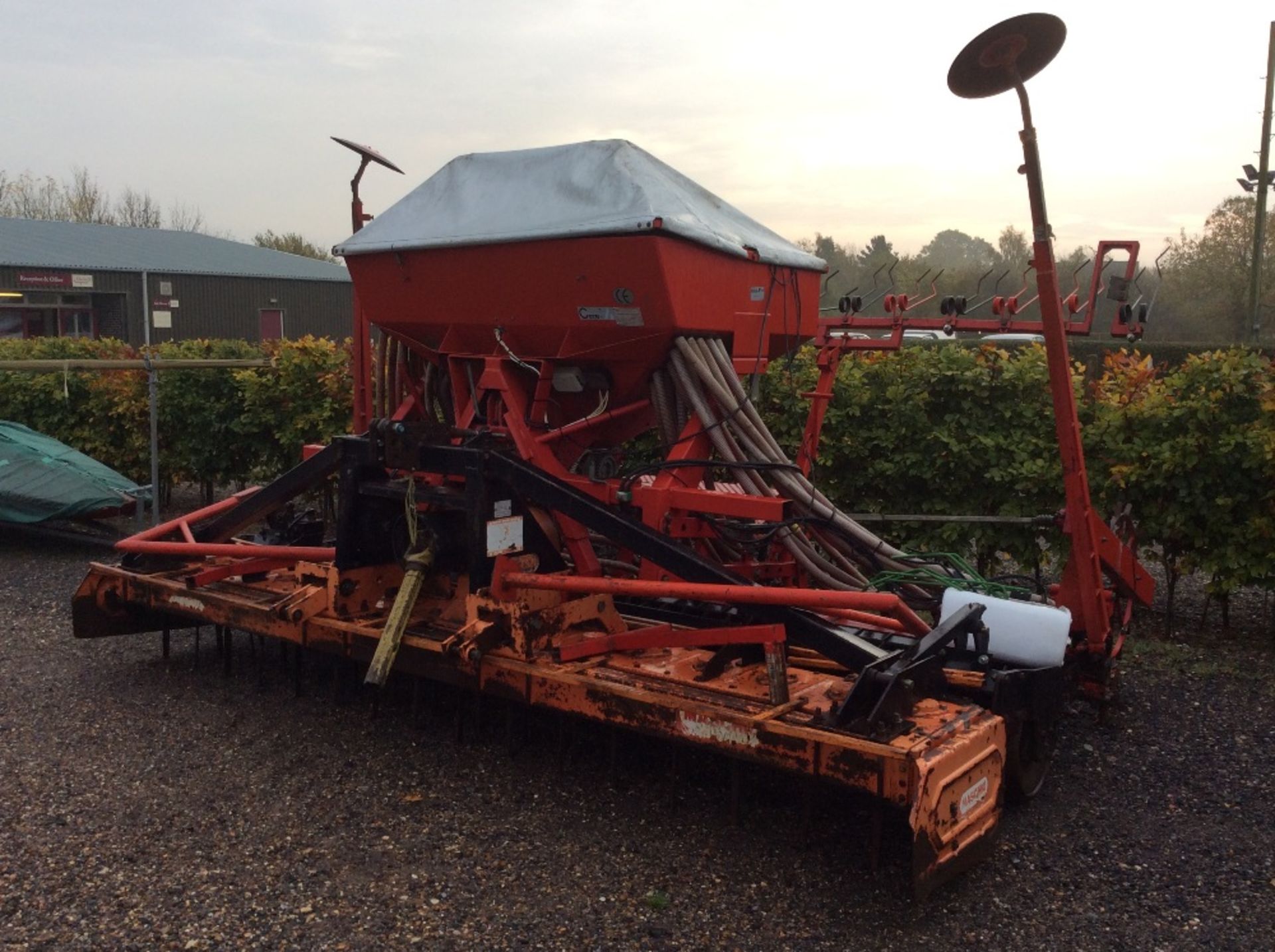 Maschio 4M power harrow piggybacked with Accord / Mistal drill.