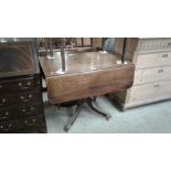 A Georgian mahogany drop leaf table