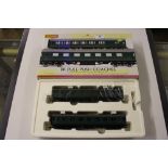 Hornby BR pull/push coaches, boxed