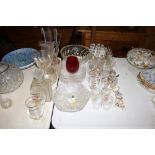 A quantity of various glassware