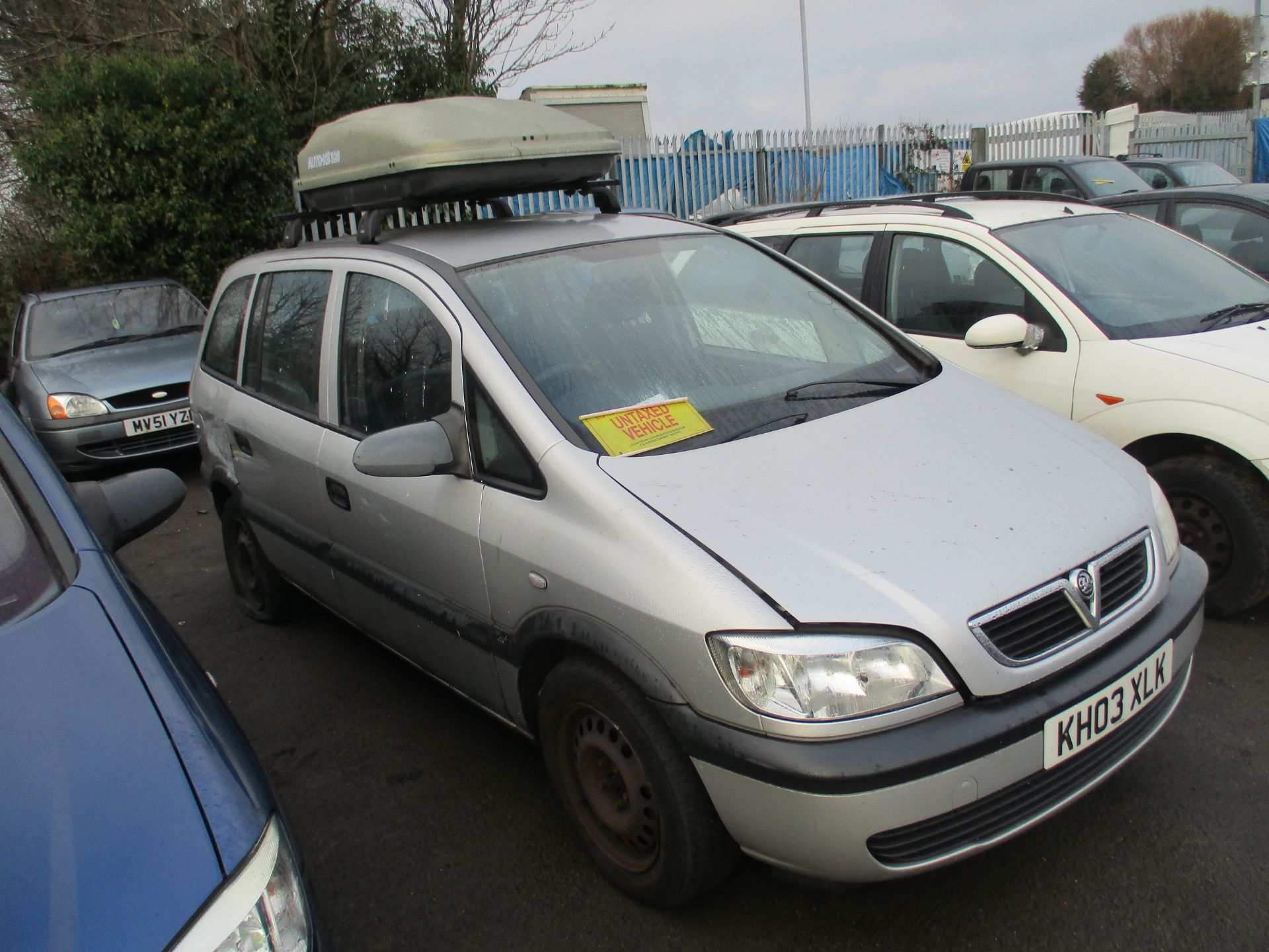 VAUXHALL ZAFIRA 16V CLUB 1.6L MPV - petr - Image 3 of 3