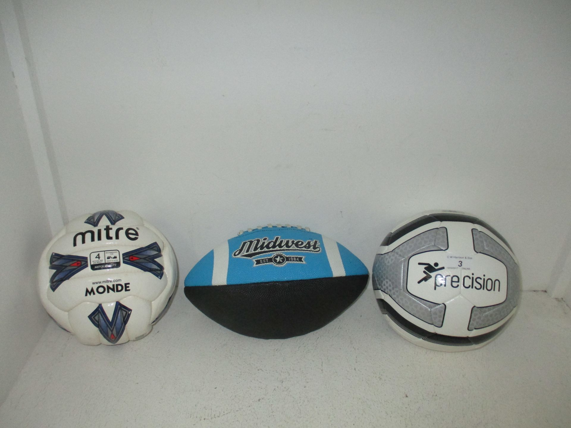 3 x items - 2 x footballs by Mitre,