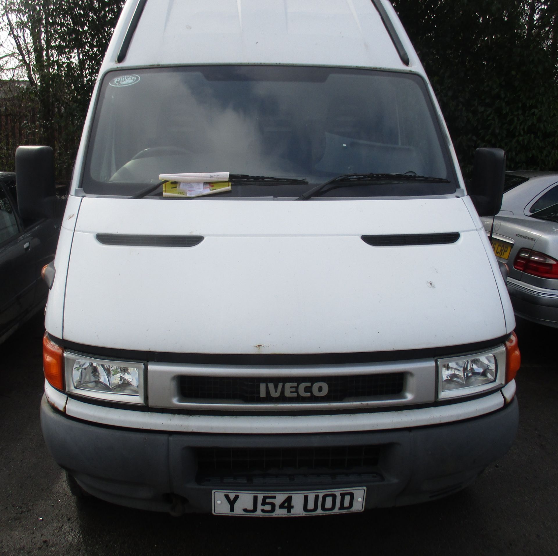 IVECO DAILY 35 S12 MWB 2.3L PANEL VAN - diesel - white Reg No YJ54 UOD Rec Mil 114,798+as at 3.9.