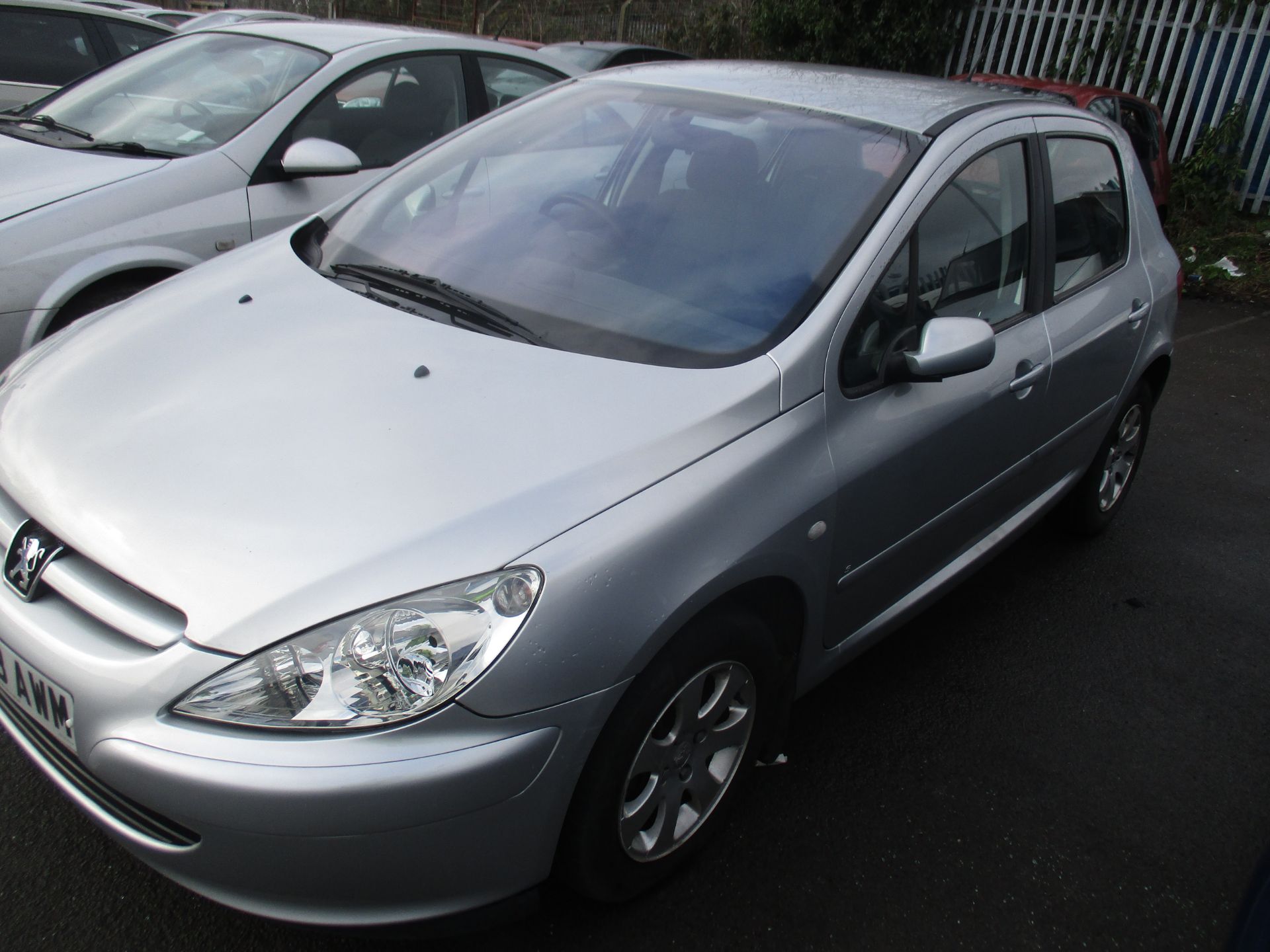 PEUGEOT 307 S AUTO 1.6L 5 DOOR HATCHBACK - Image 2 of 3