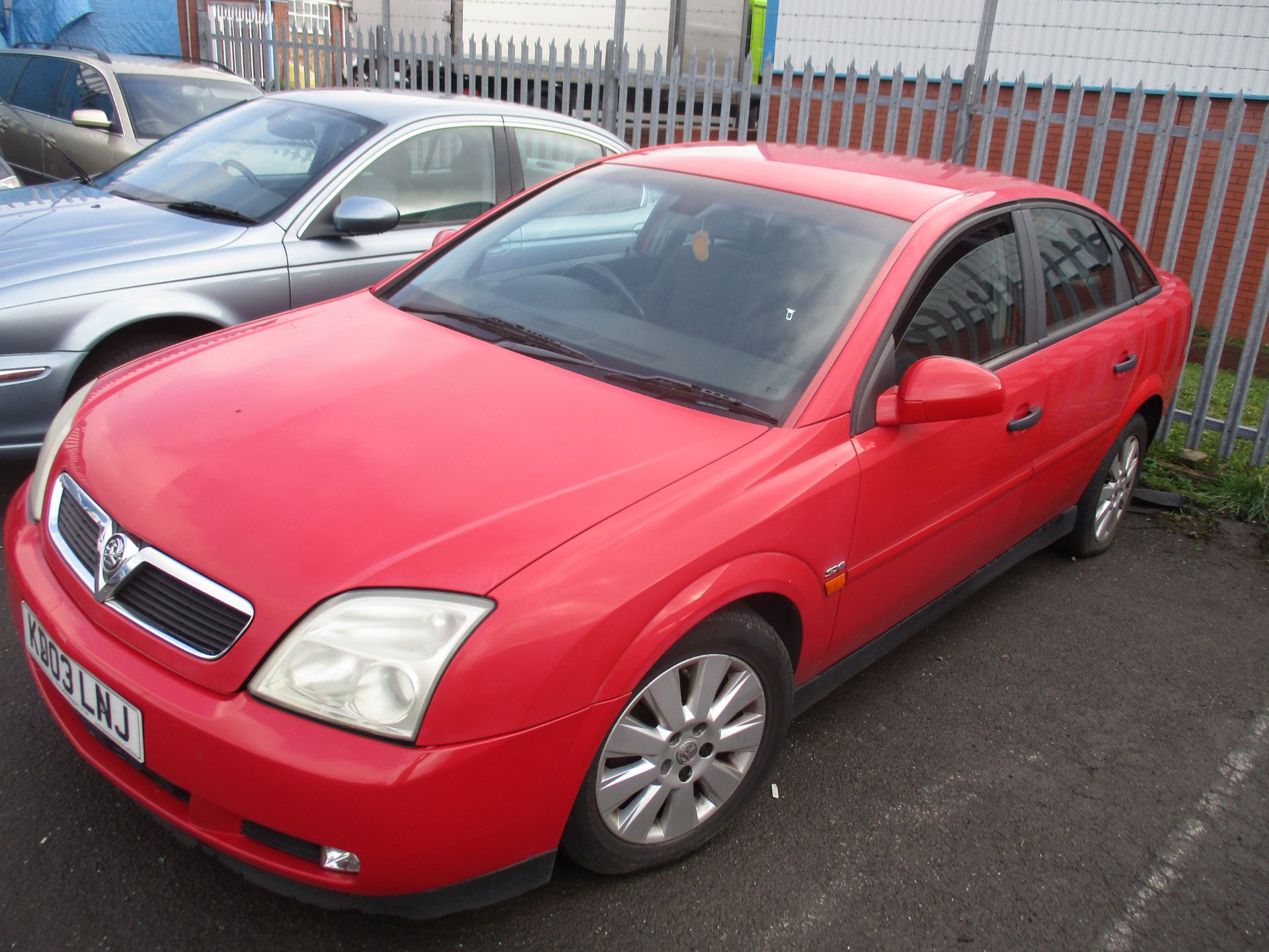 VAUXHALL VECTRA SXI 16V 1.8L 5 DOOR HATC - Image 2 of 3