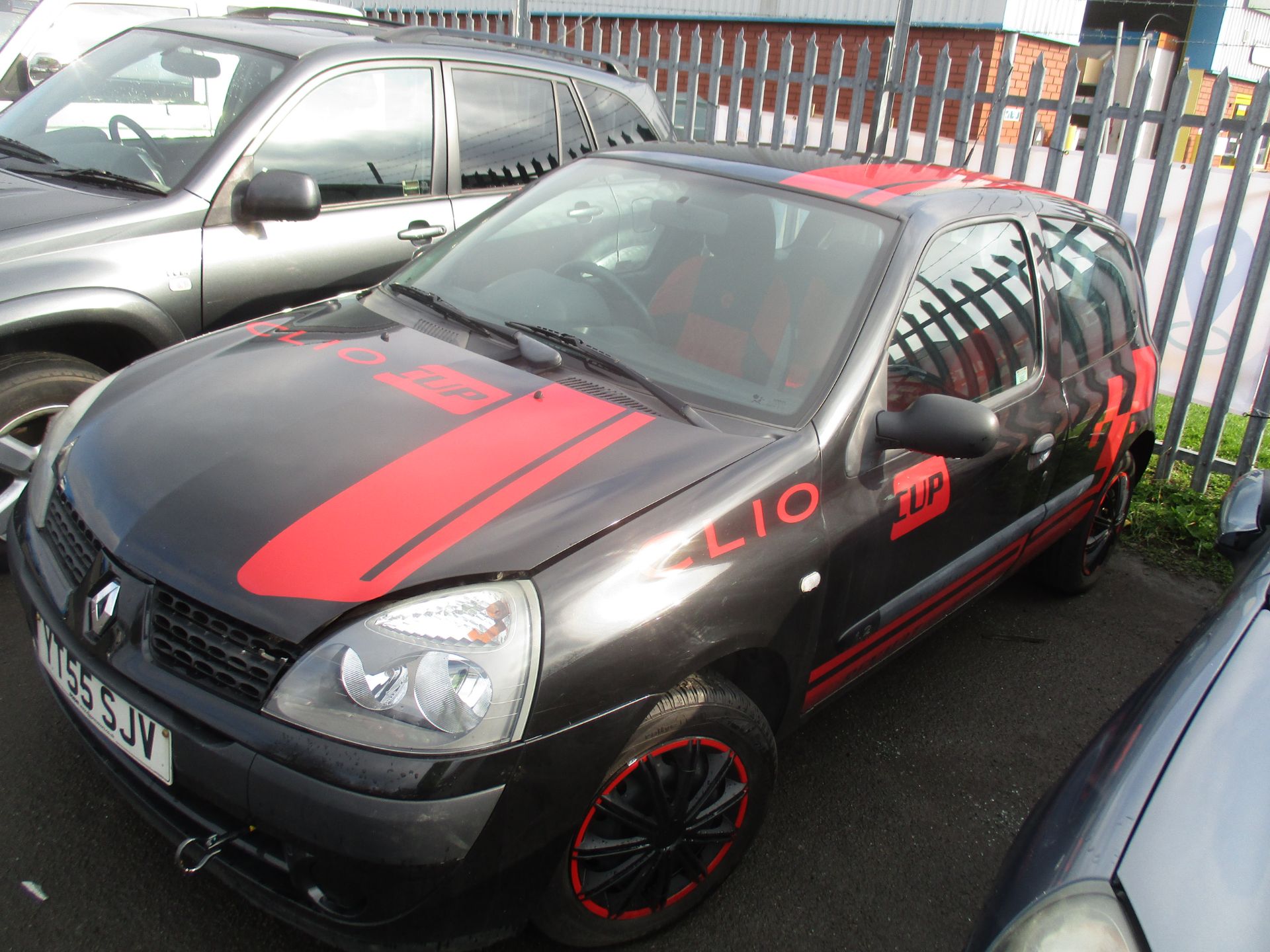 RENAULT CLIO RUSH 8V 1.1L 3 DOOR HATCHBA - Image 2 of 3