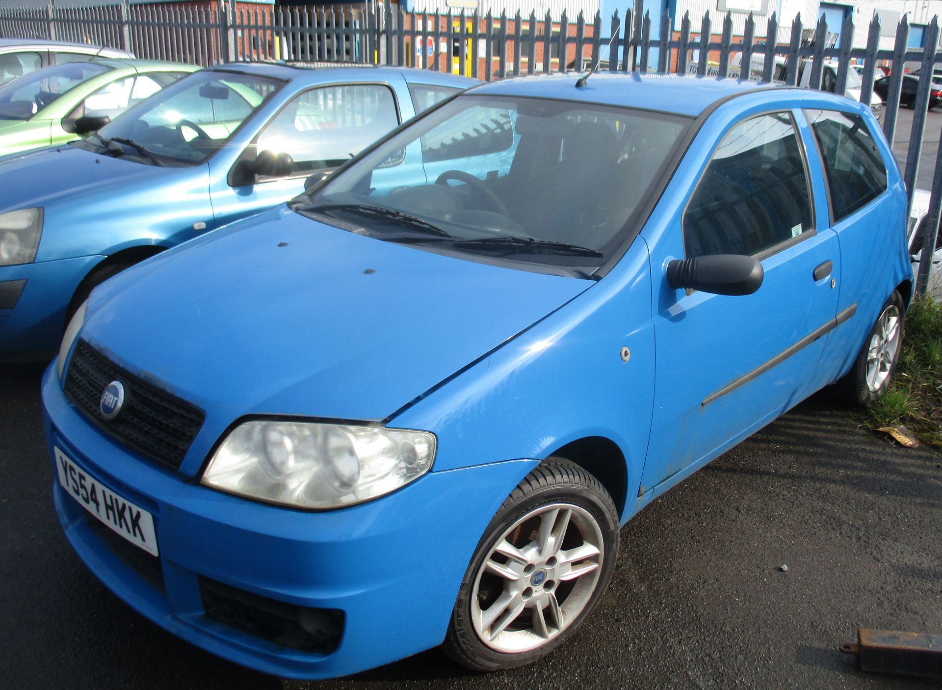 FIAT PUNTO ACTIVE SPORT 16V 3 DOOR HATCH - Image 2 of 3