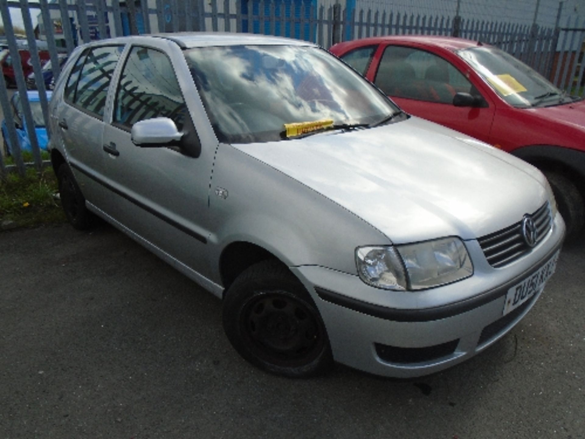 VOLKSWAGEN POLO E 1.0L 5 DOOR HATCHBACK - Image 3 of 3