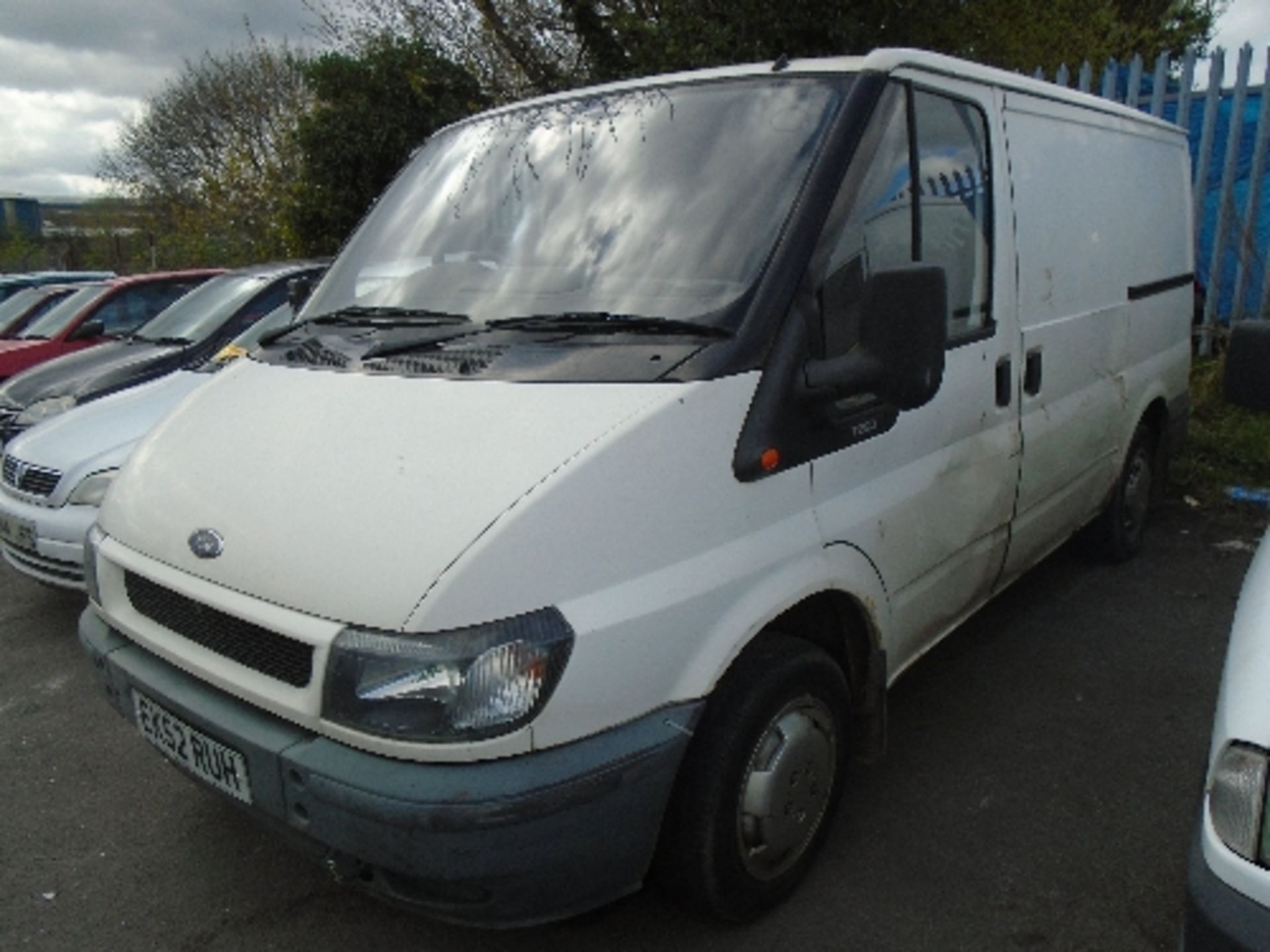 FORD TRANSIT 280 SWB TD 2.0L PANEL VAN - diesel - white Reg No EK52 RUH Rec Mil 74,141+as at 13.4. - Image 2 of 3