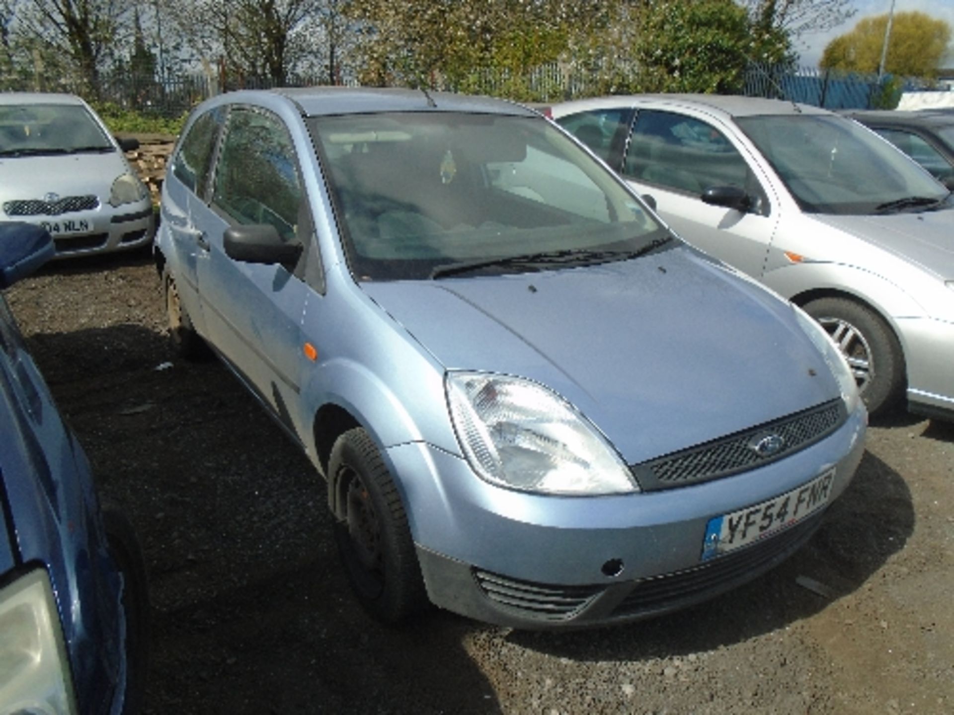 FORD FIESTA LX 1.2L 3 DOOR HATCHBACK - p - Image 3 of 3