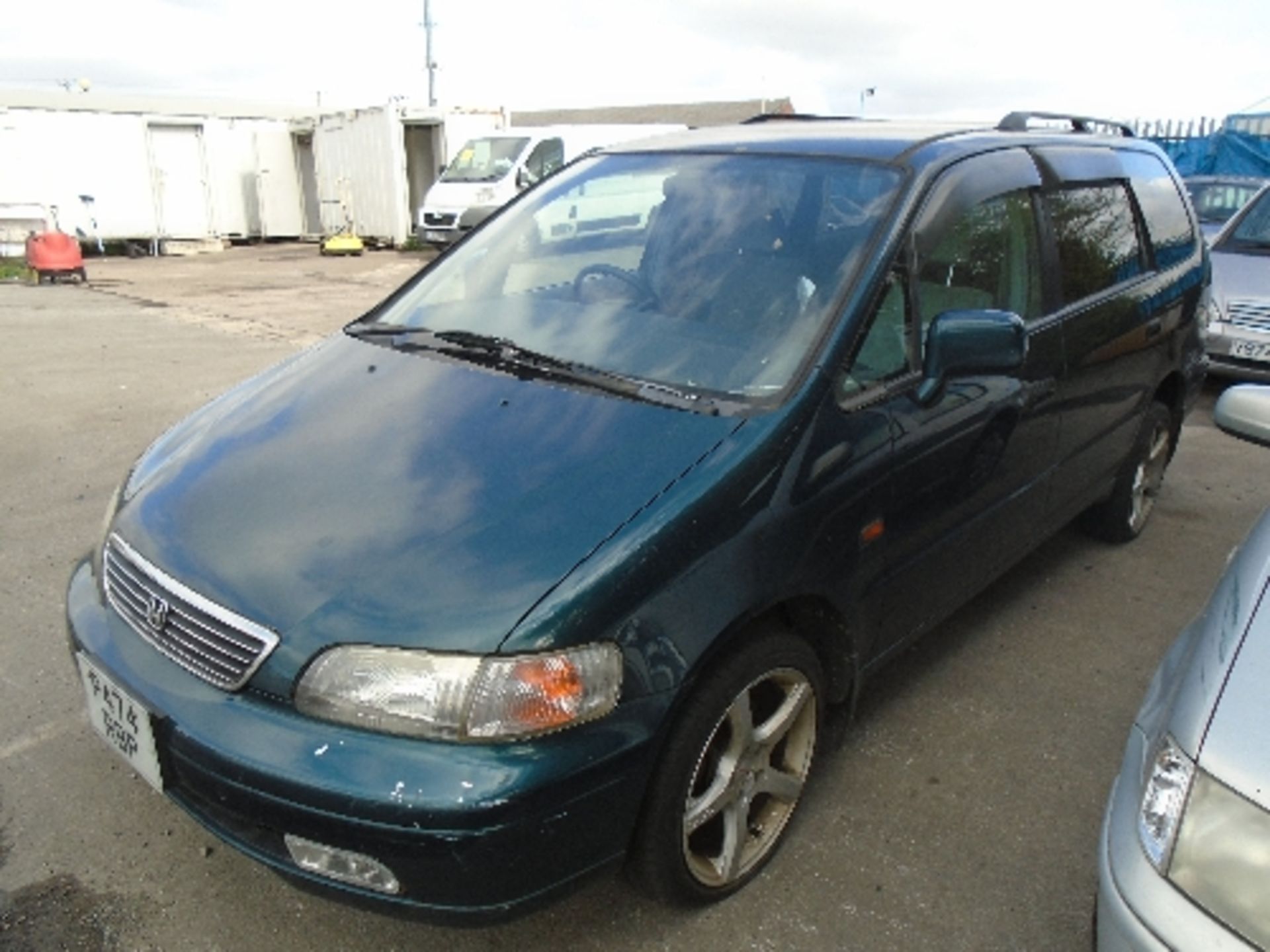 HONDA ODYSSEY 2.1L MPV - petrol - green - Image 2 of 3