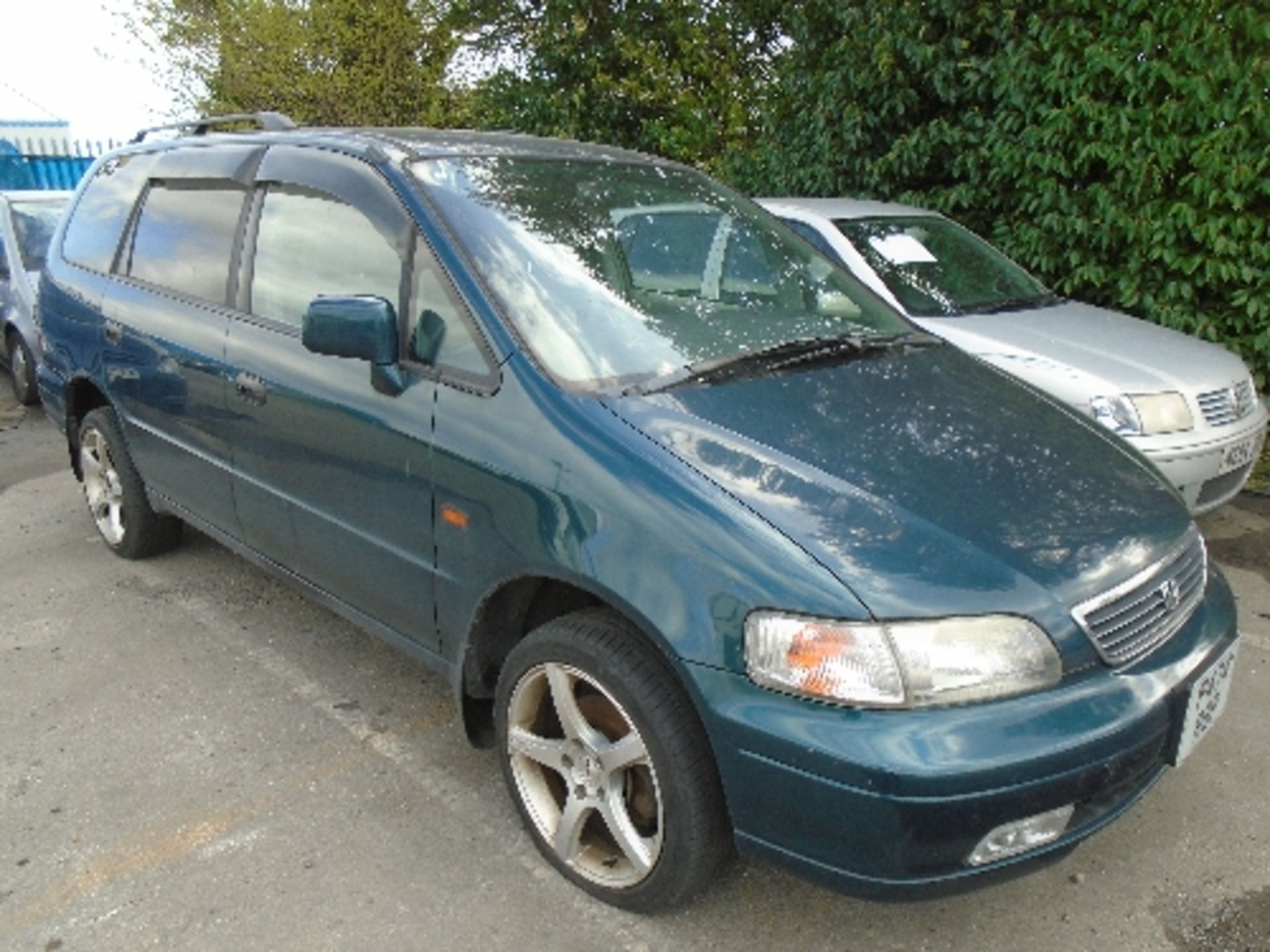 HONDA ODYSSEY 2.1L MPV - petrol - green - Image 3 of 3