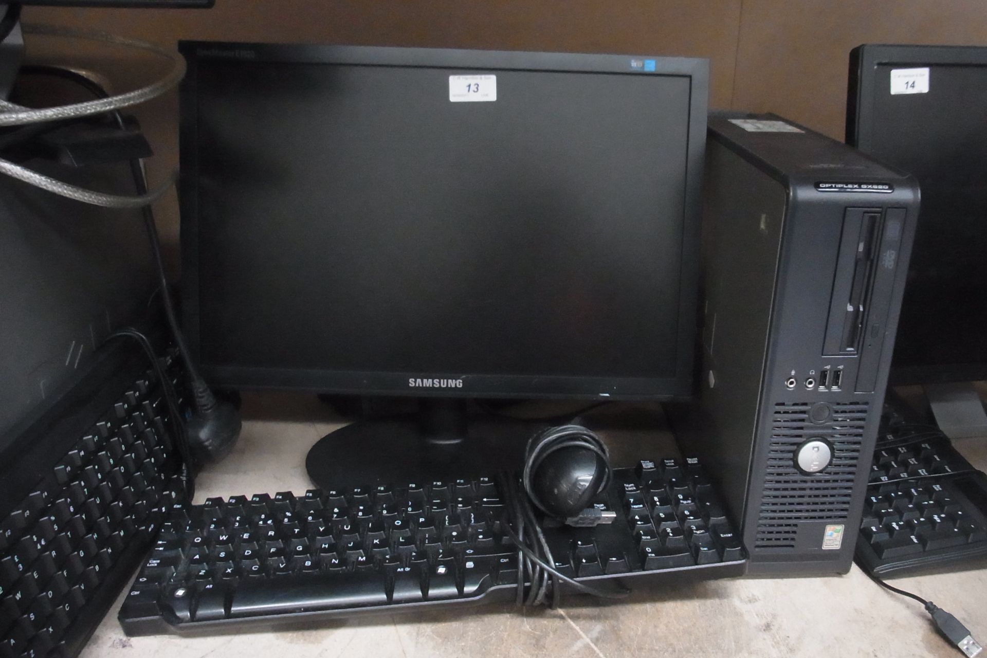 A Dell Optiplex GX620 tower computer - power lead,