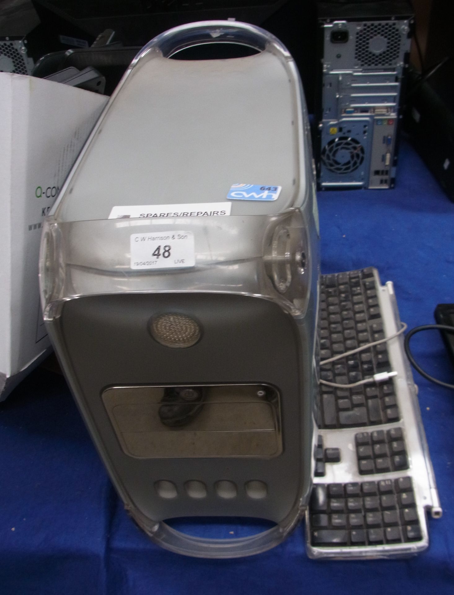 An Apple Mac G4 tower computer - power lead and keyboard (please note spares and repairs only)