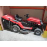 AN MTD RH 125 RIDE ON LAWNMOWER - petrol - red complete with Formula XL/C 12.