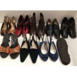 8 x pairs of ladies shoes by Donna Serena etc., and a pair of travel slippers [mainly size 37].