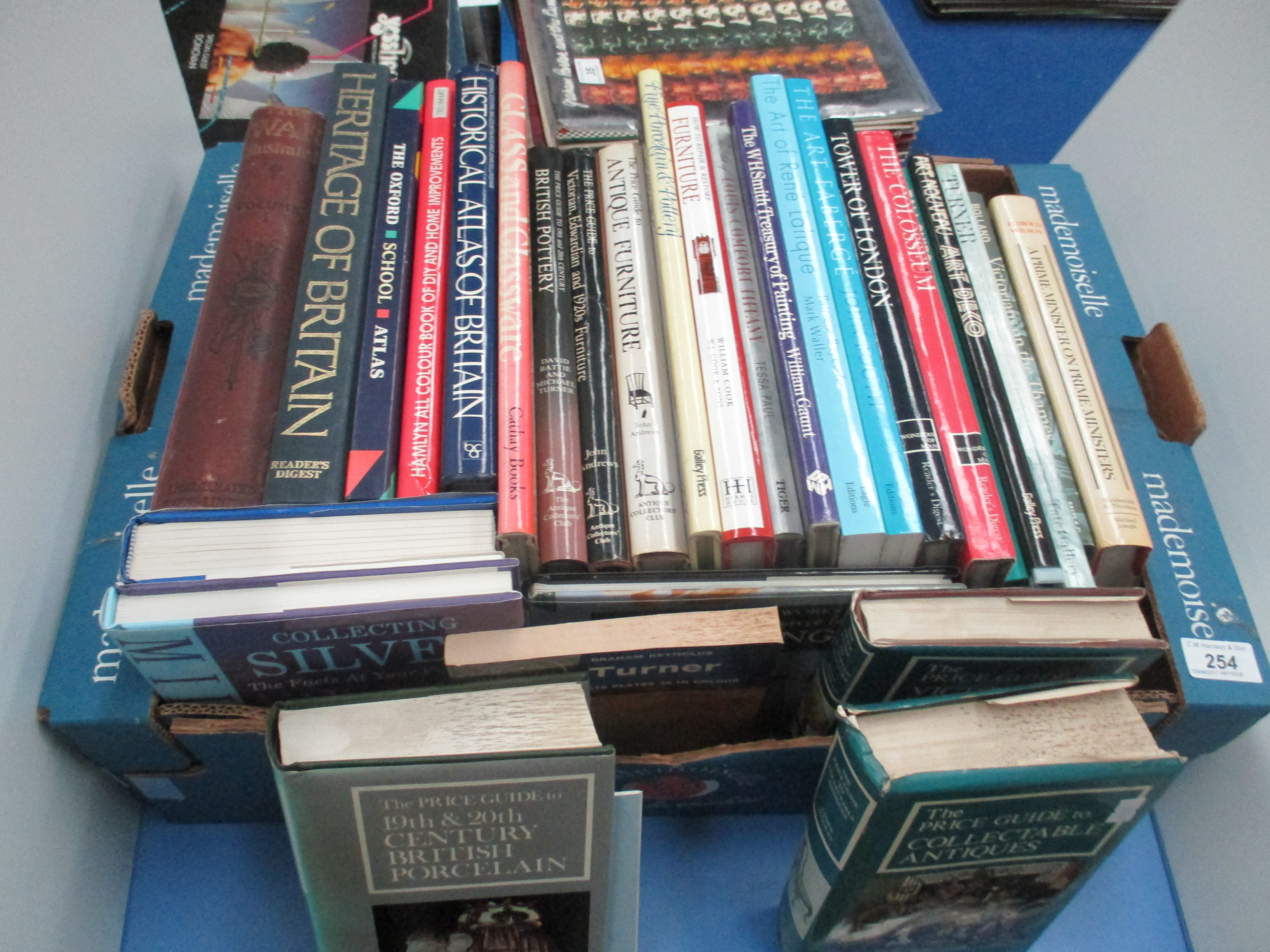 Contents to box - books on antiques - Antique Furniture, British Pottery,