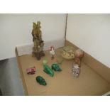 Tray comprising Chinese soapstone ornament, porcelain snuff bottles,