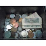Contents to wooden box - large quantity of assorted British and other coins/bank notes