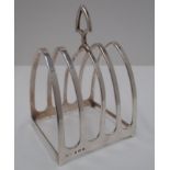 A four division silver toast rack of lancet shape, Birmingham 929 [approximate weight 2.7 oz].