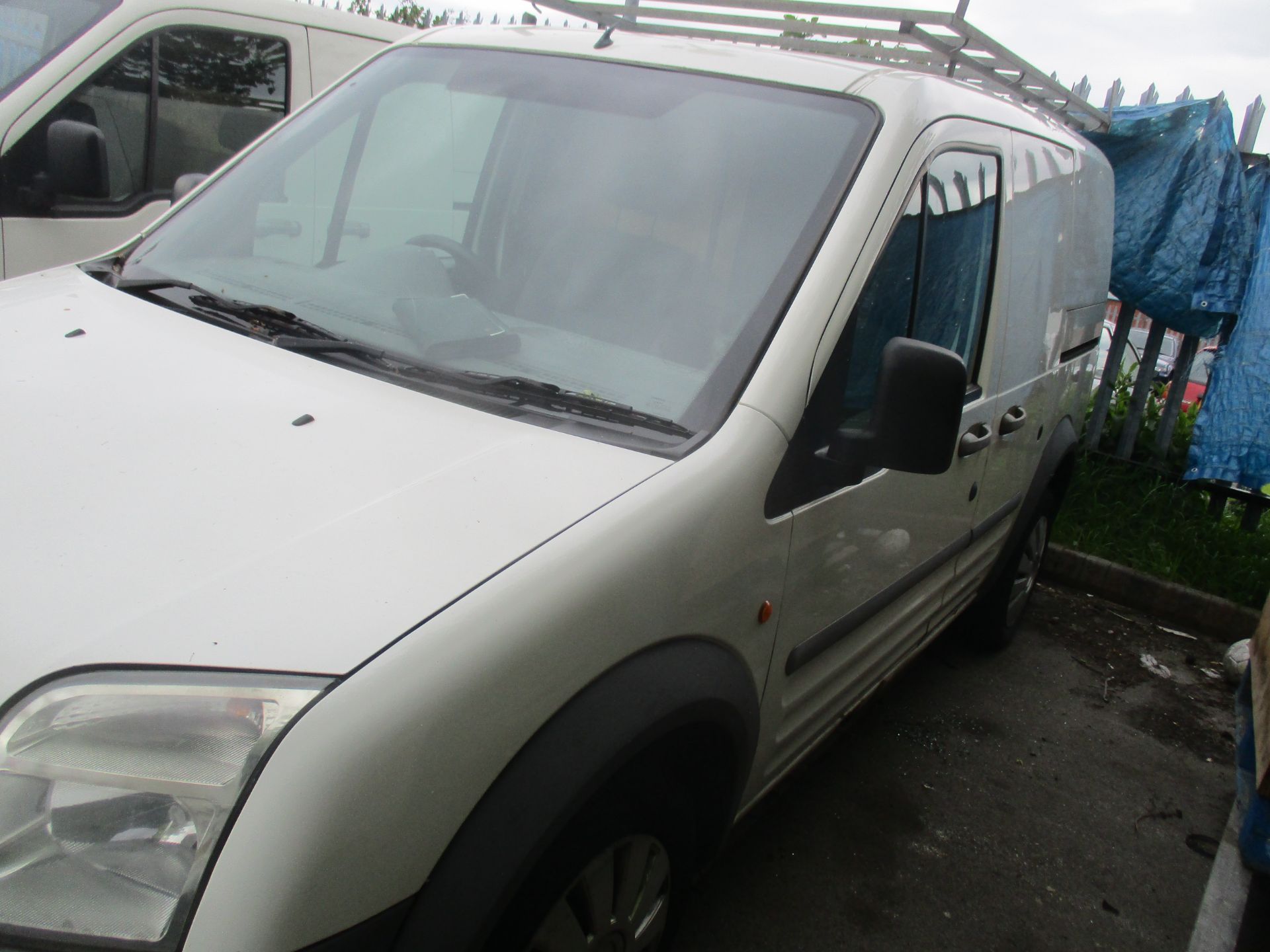 FORD TRANSIT CONNECT 200 TD SWB 1.7L PAN - Image 3 of 3