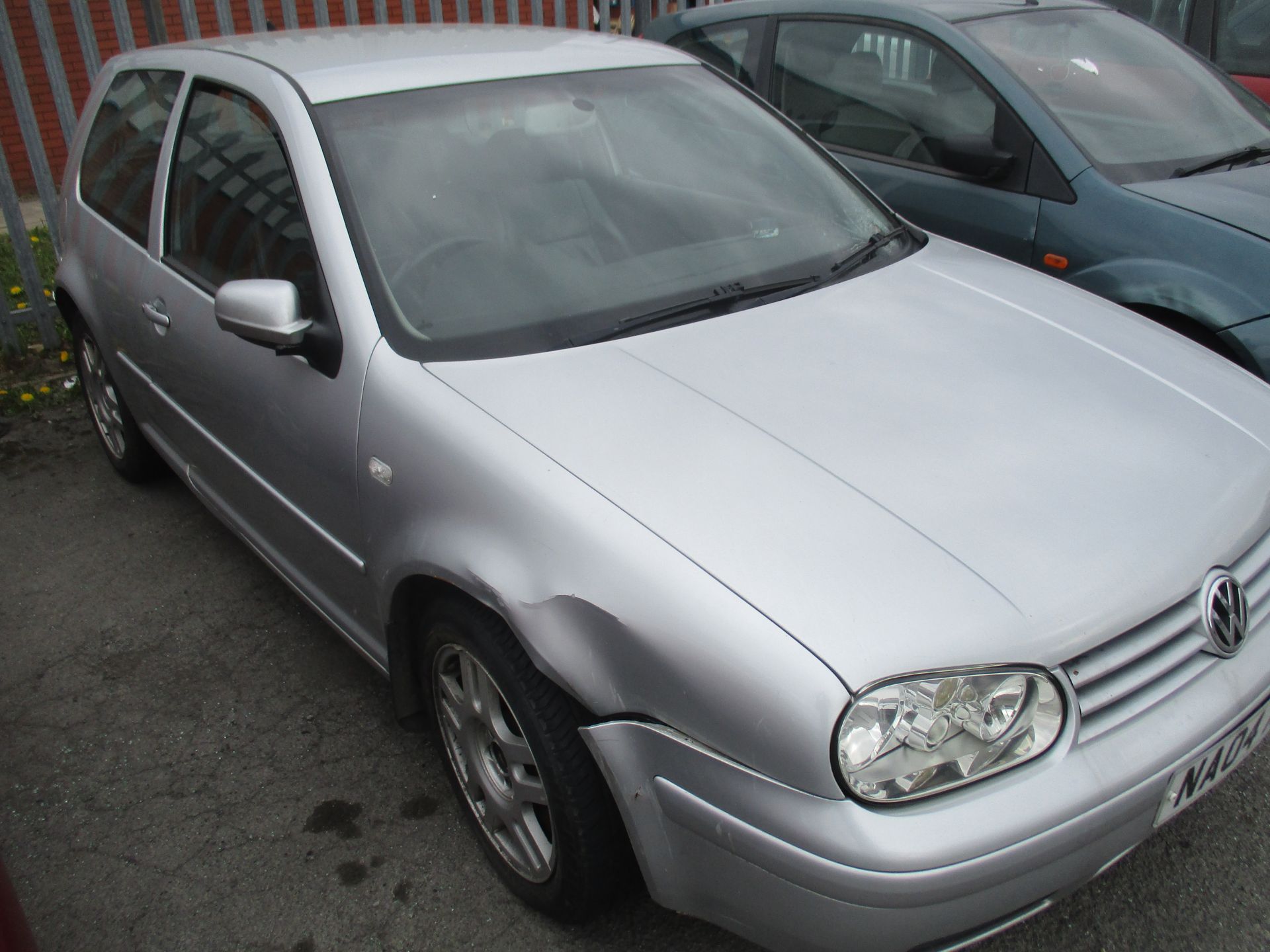 VOLKSWAGEN GOLF GT TDI 1.9L 3 DOOR HATCH - Image 3 of 3