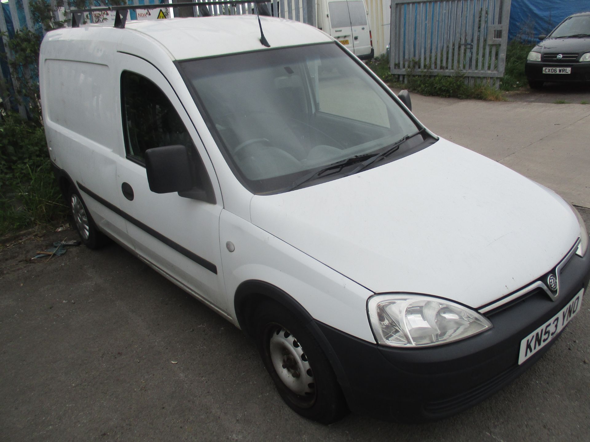 VAUXHALL COMBO 1700 DTI 1.7L VAN - diese - Image 2 of 3